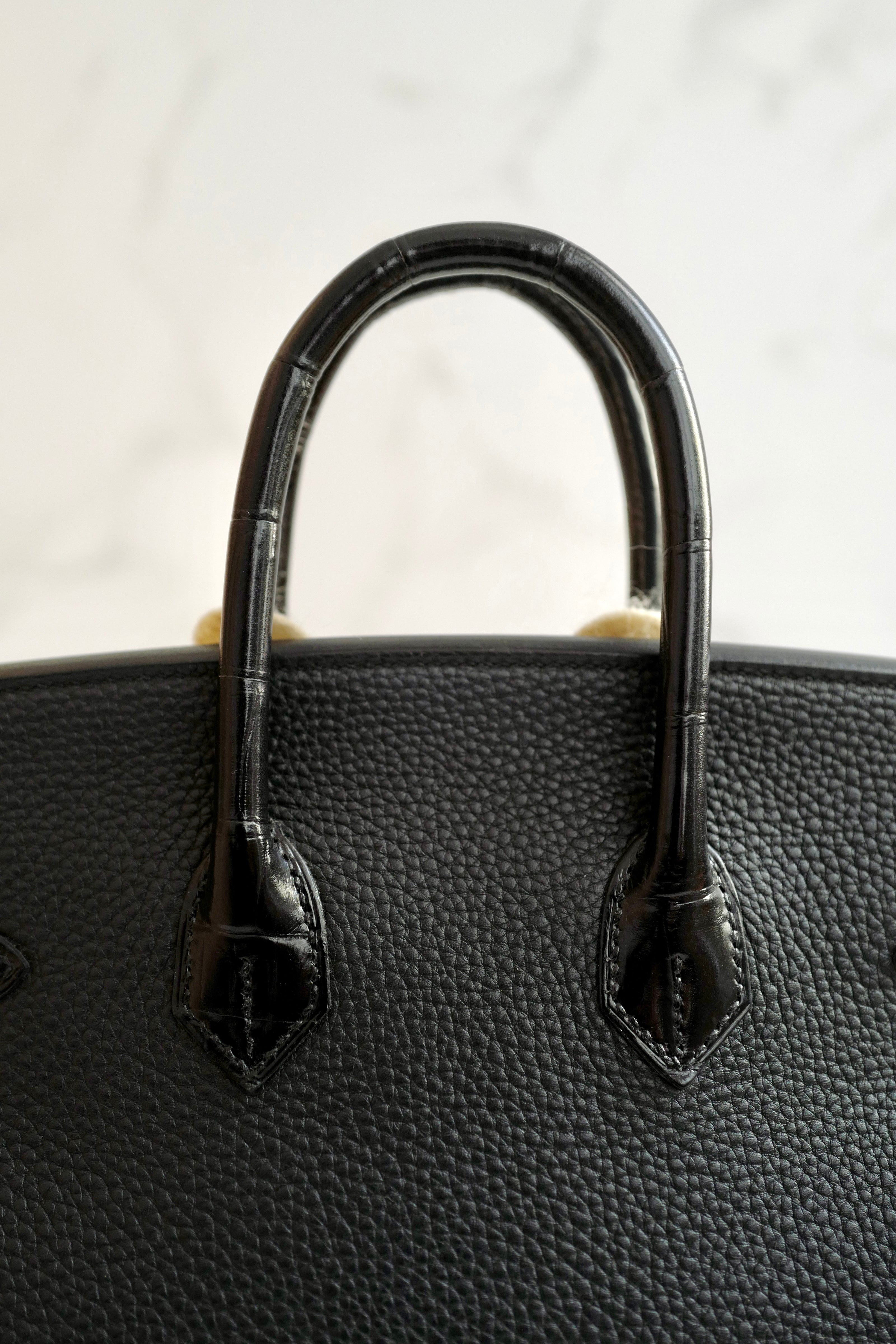 Hermes Birkin 25 touch shiny niloticus in noir/black gold hw Complete with Receipt
