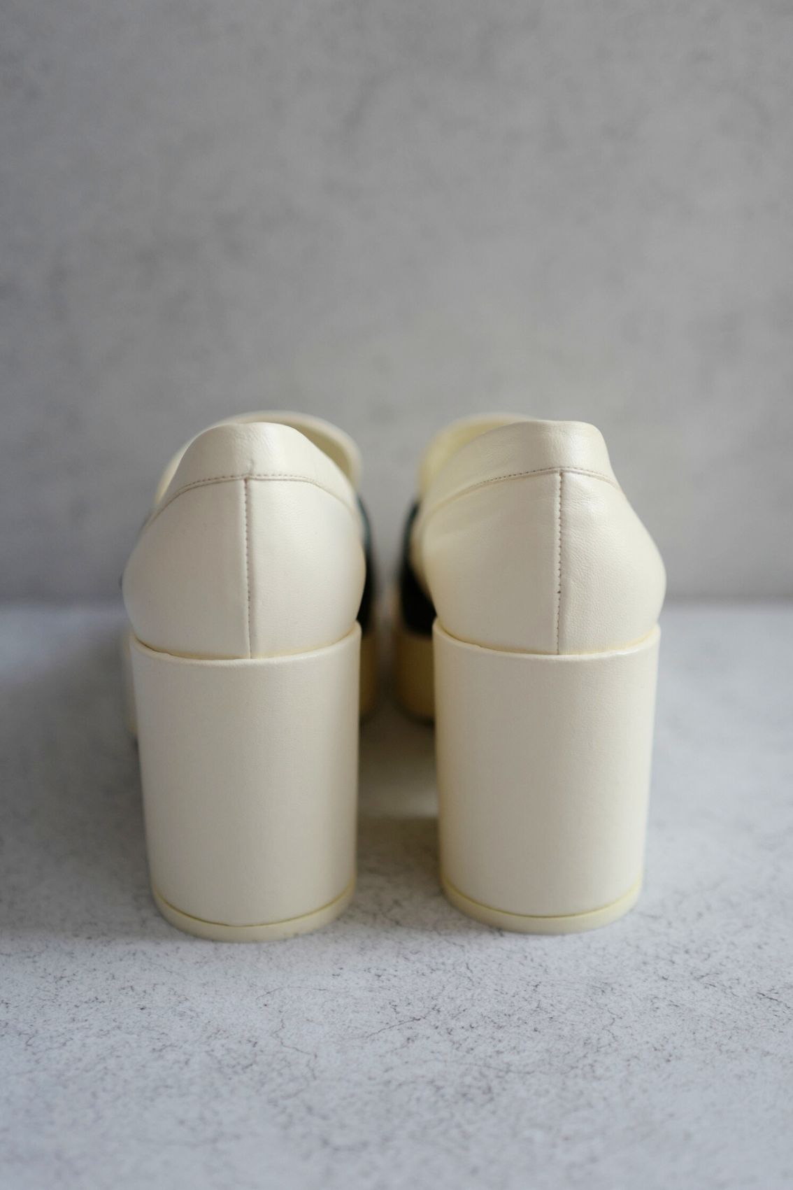 BNIB CHANEL 23C Ivory/Black Crystal CC Logo Moccasin Loafers 37.5