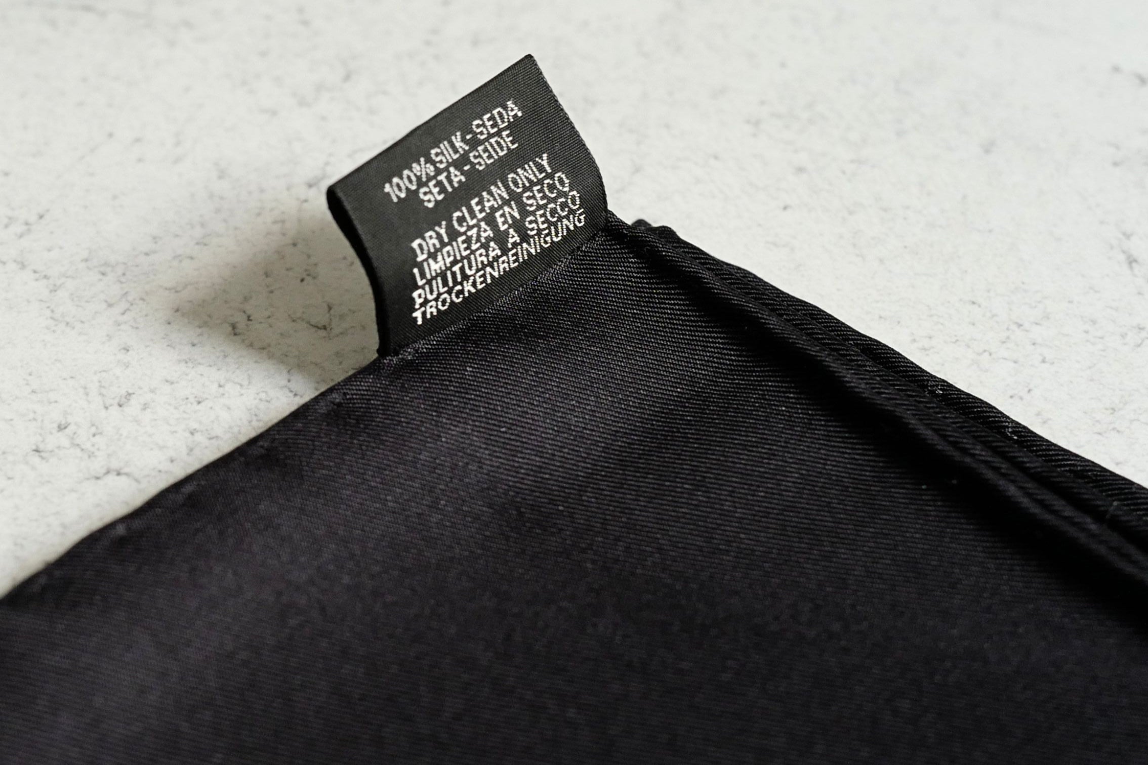 Hermès Scarf Brides de Gala Forever Noir / Crème / Gold 100% Silk 90