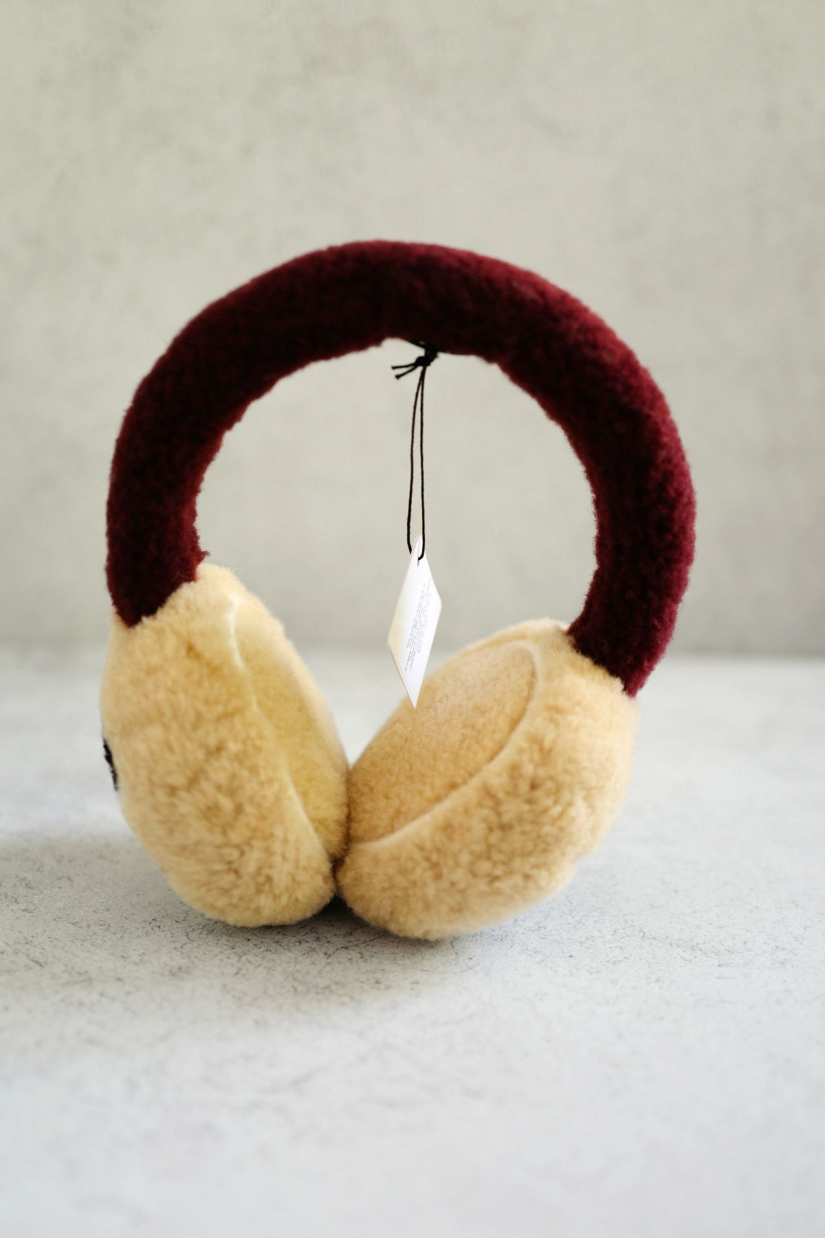 NEW Chanel 26N Coco Neige Earmuffs CC Logo Lamb Shearling in Beige and Burgundy