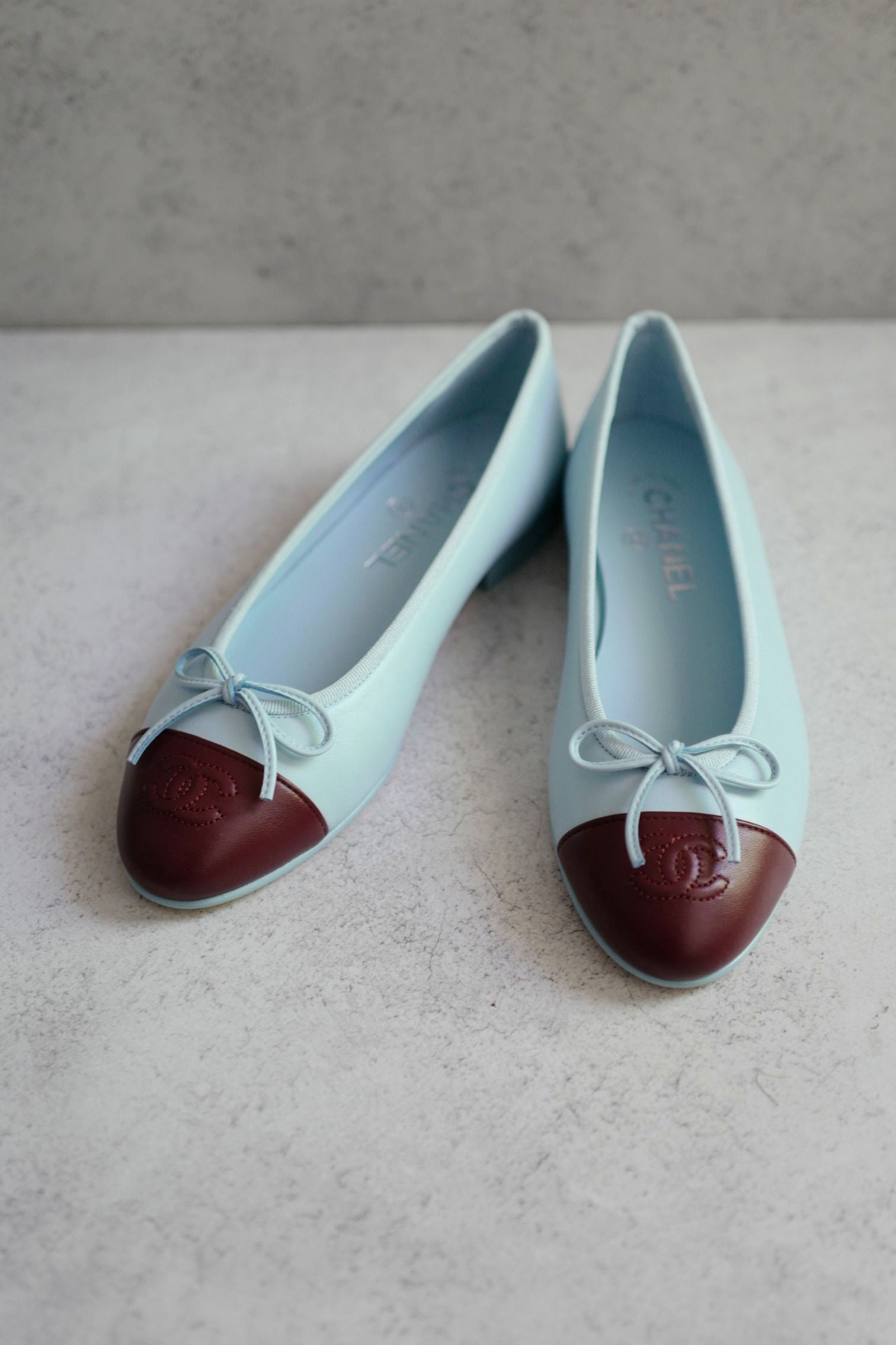 Chanel 26S Matthieu Blazy's Ballet Flats Burgundy Blue Lambskin Size 37