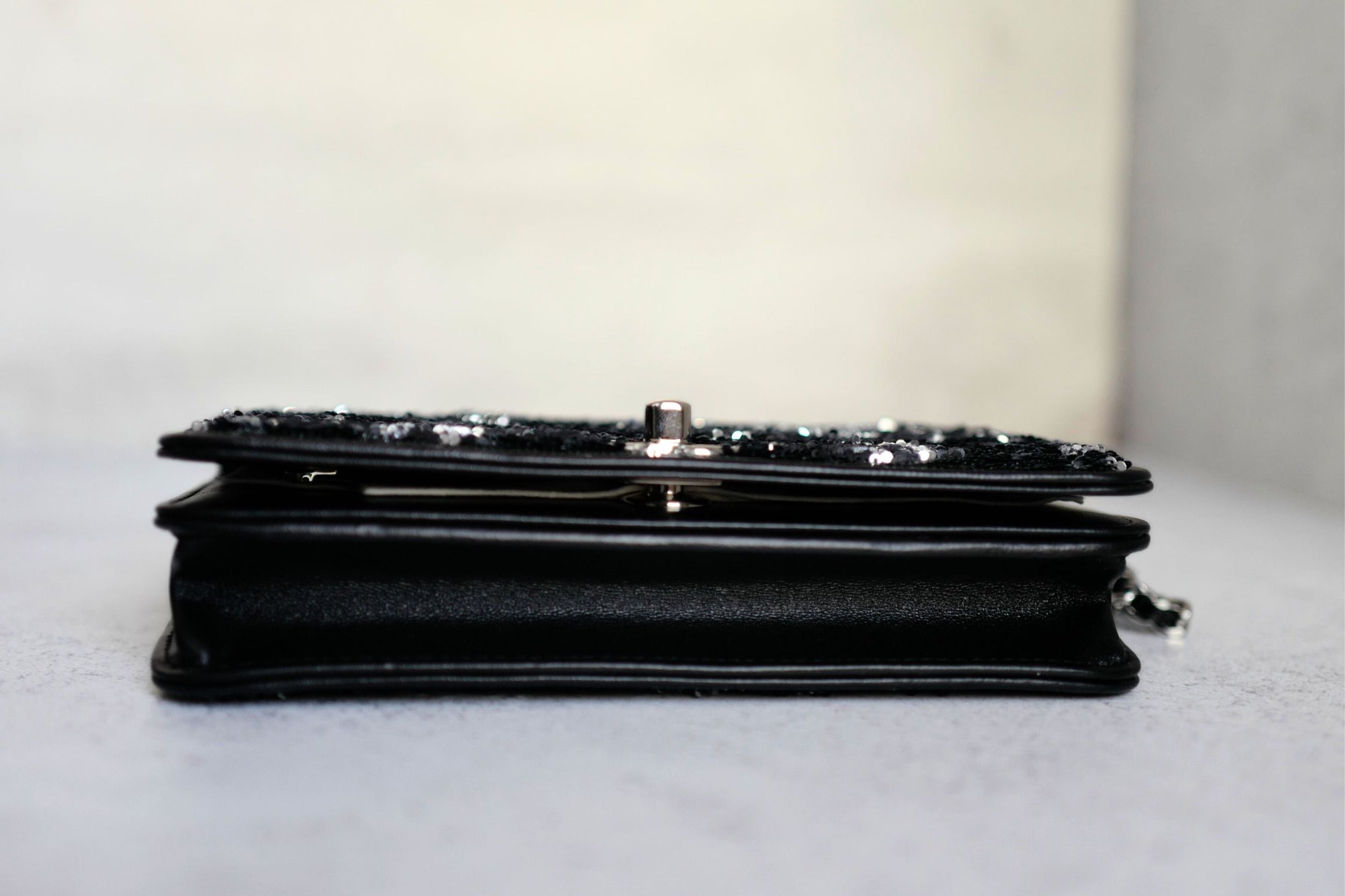 New 23K Chanel Classic Reversible Sequin CC Wallet On Chain Handbag