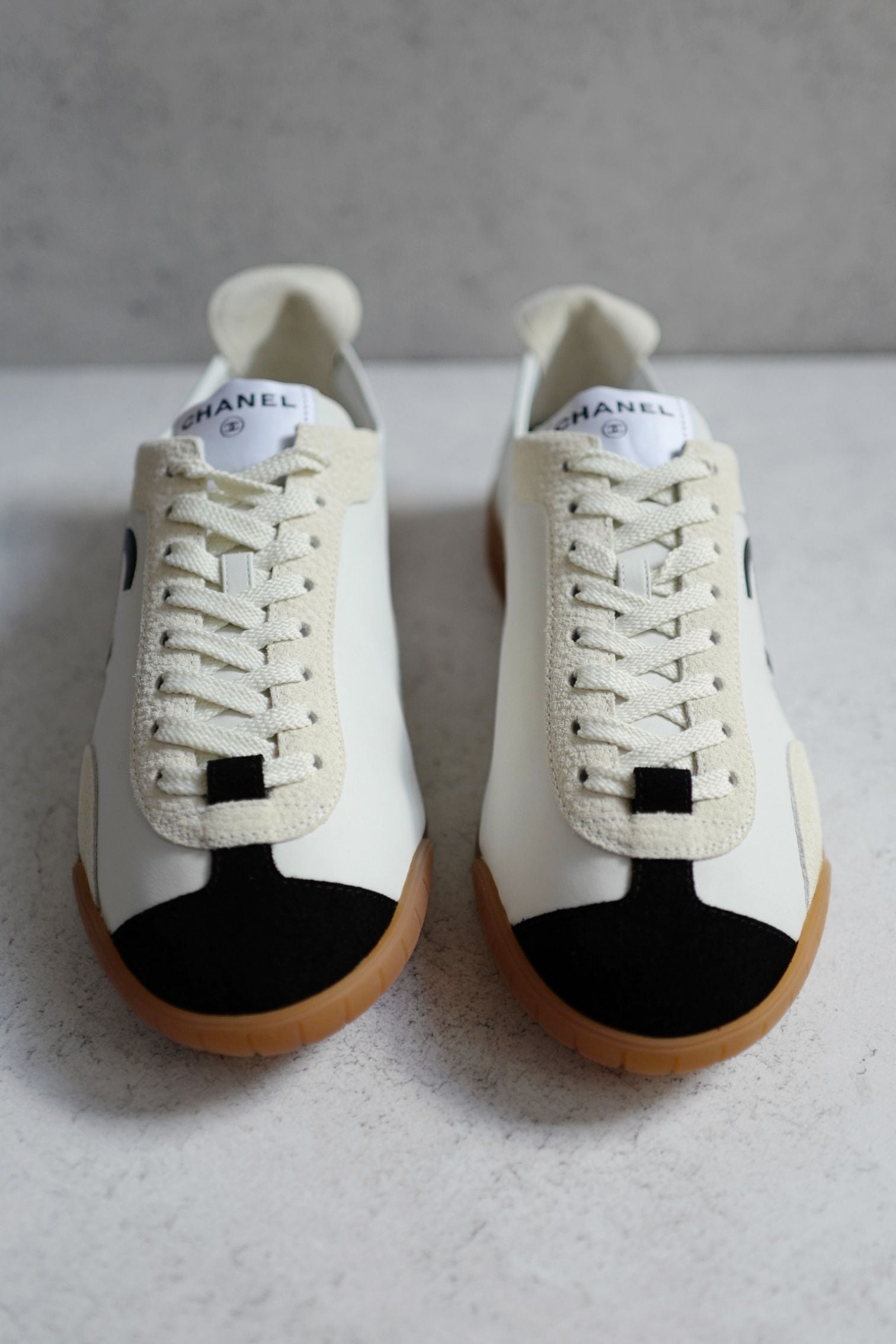 NEW Chanel 26P Sneakers White Black Calfskin Embossed Suede Size 38.5