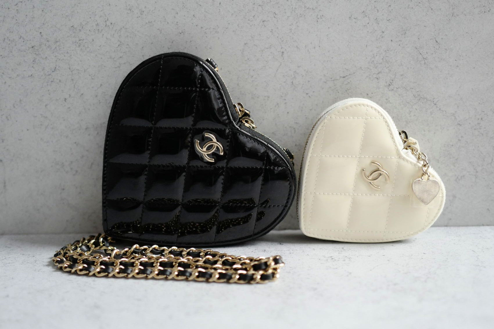 CHANEL 23P Patent Calfskin Quilted CC Heart Clutch With Gold Hardware BNIB Limited Edition