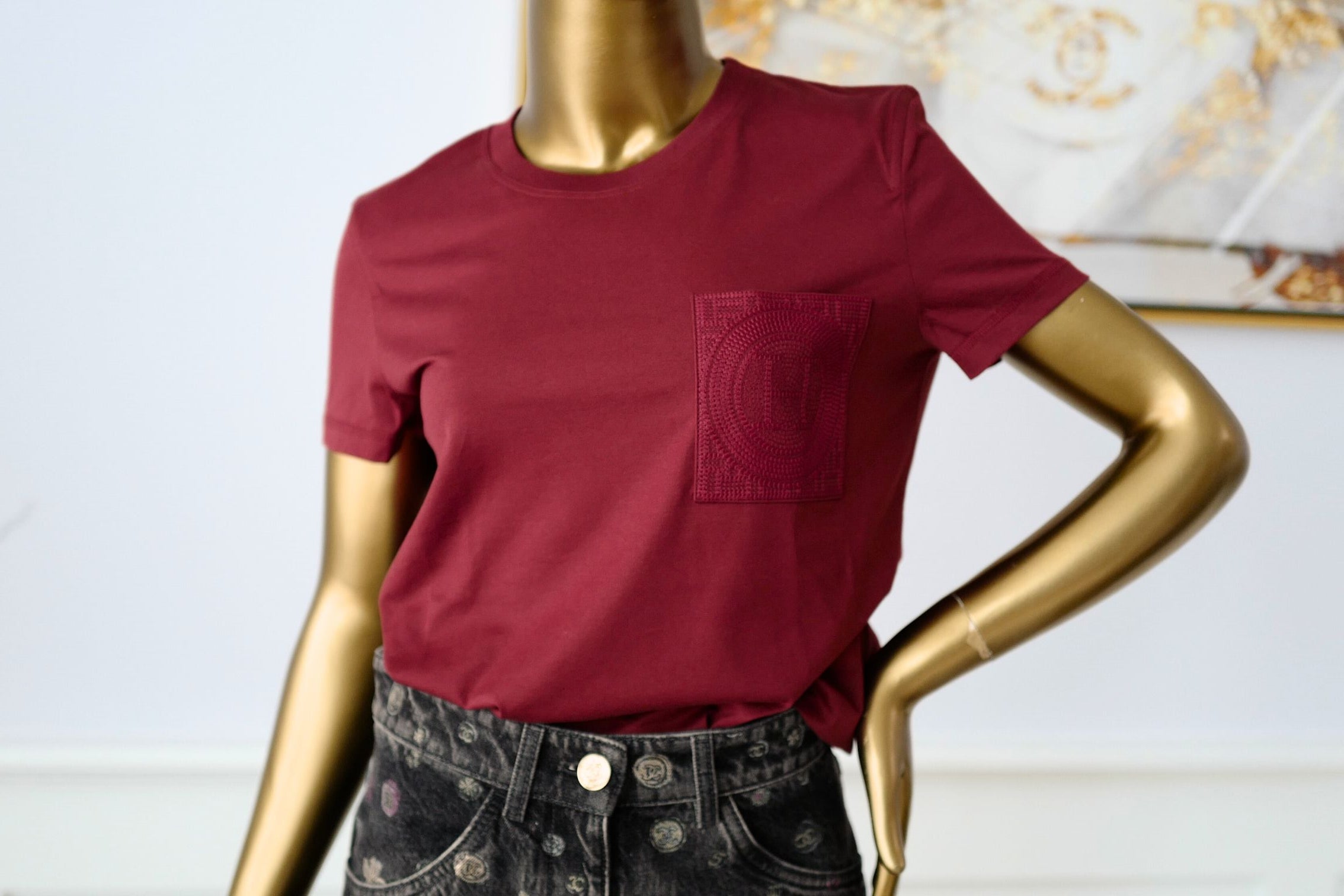 Hermès Embroidered Pocket T-Shirt Rouge Carmin Cotton Crewneck Size 36