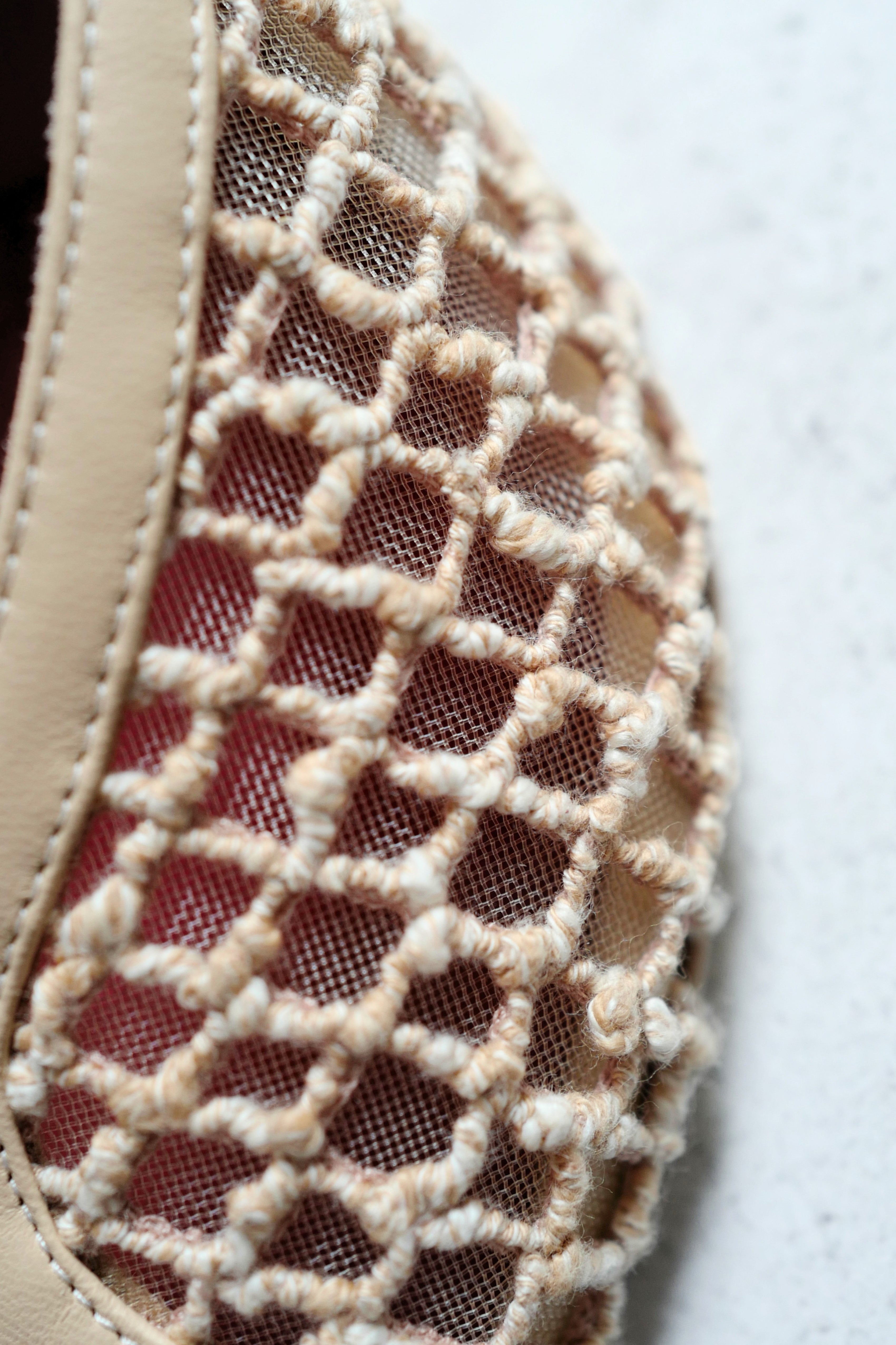 Chanel 26M Coco Beach Mules Light Beige Mixed Fibers/Cotton/Lambskin Size 37.5