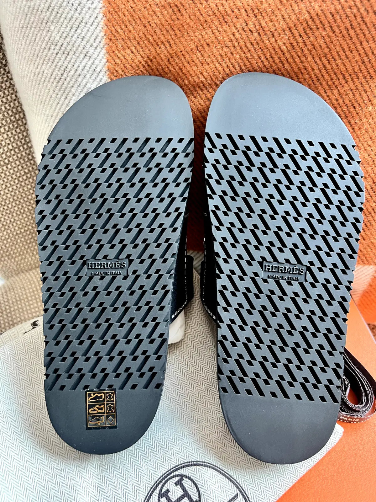 *BNIB* Hermes Womens Chypre Noir with Rhinestone Detail Calfskin Suede Size 37