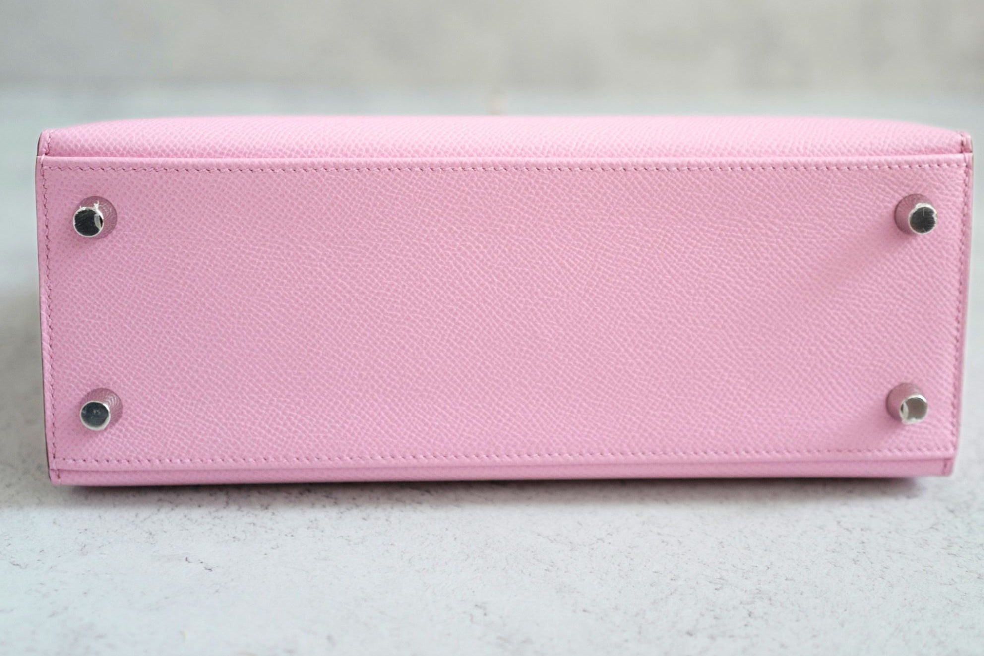 Hermès Kelly 25 Mauve Sylvestre Epsom Sellier Palladium Hardware K Stamp