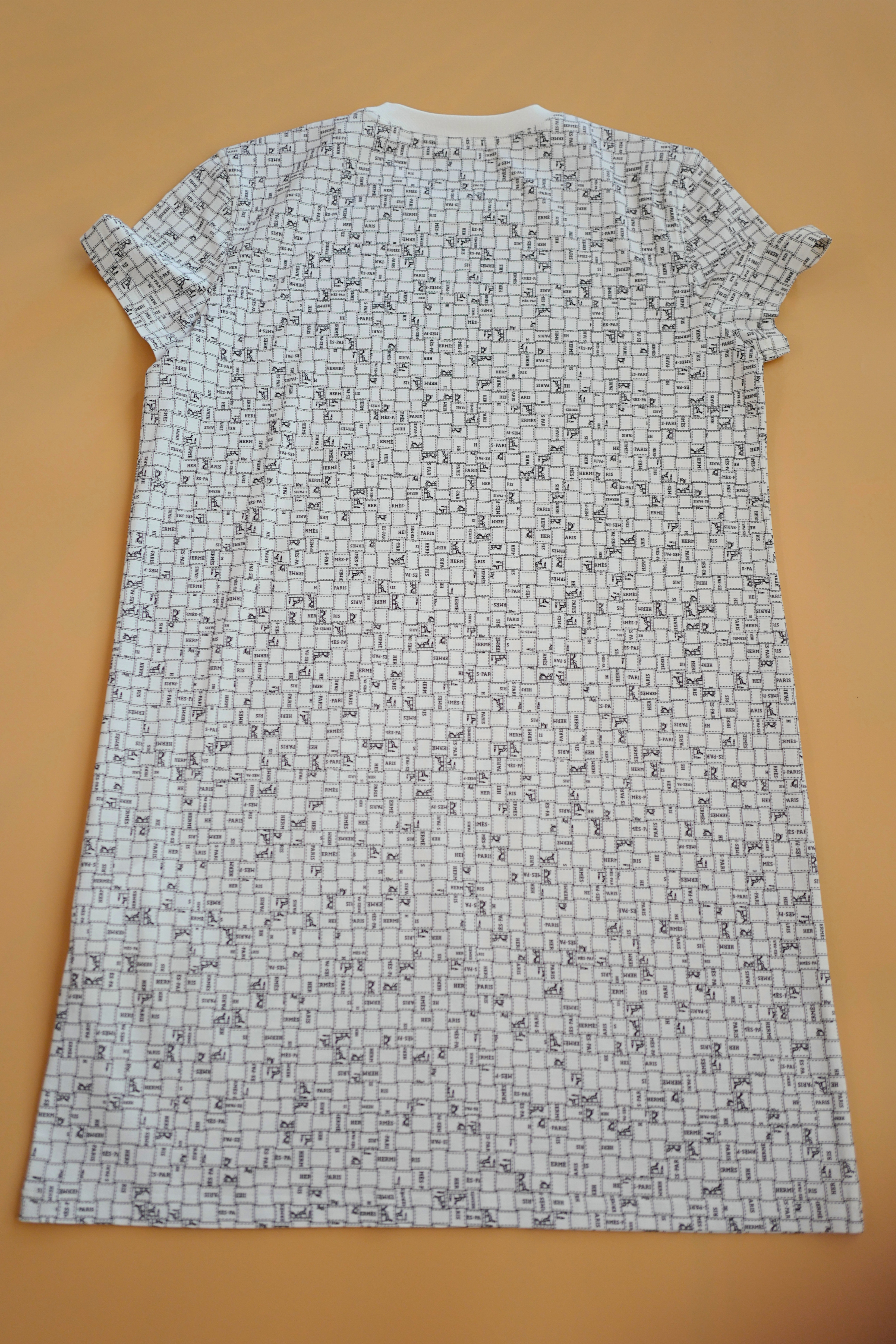 NEW Hermès Robe Droite Imprimée Bolduc au Carre Blanc Casse size 38