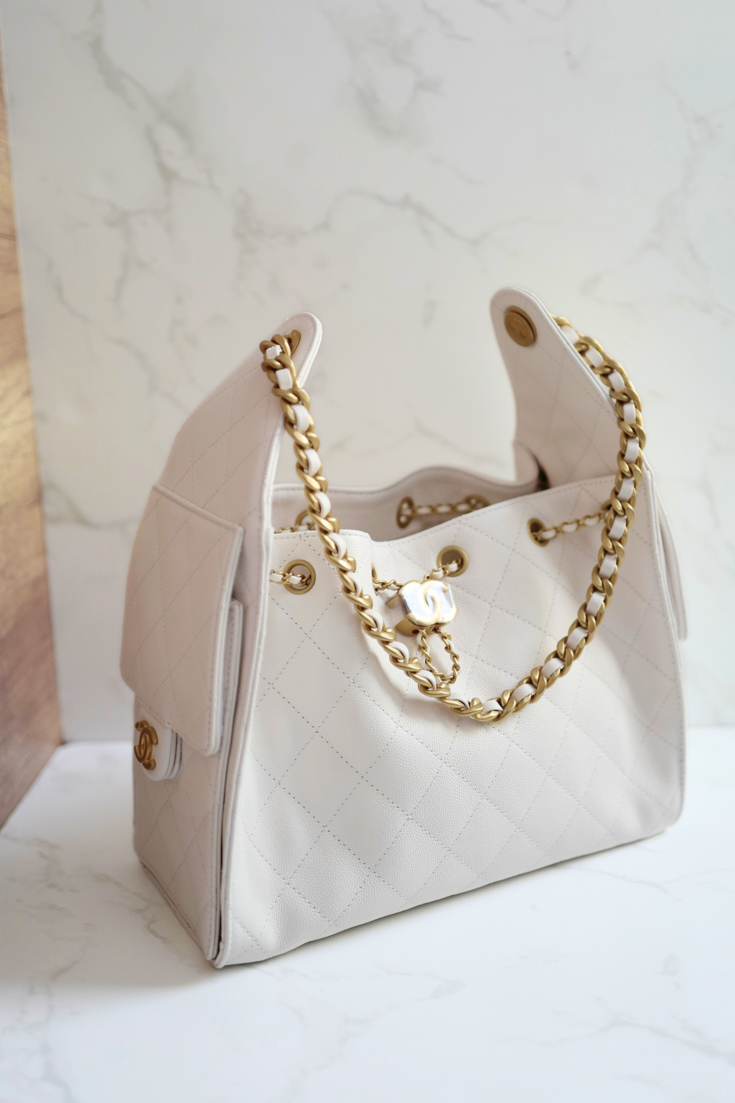 NEW Chanel Hobo Bag Small White Calfskin 25A Gold Hardware