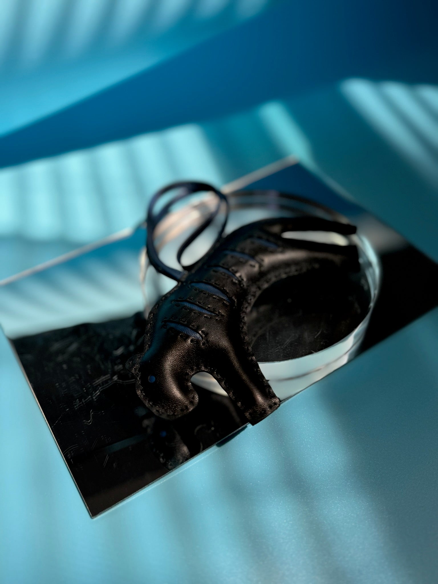 Hermes Charm Roo Roo Tiger noir/blue BNIB