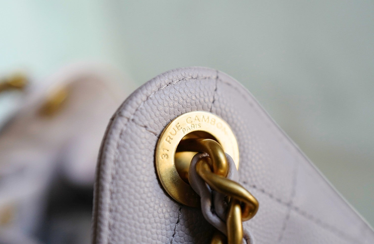 BNIB Chanel 25K Small Hobo Bag Lilac Grained Calfskin with Gold Hardware