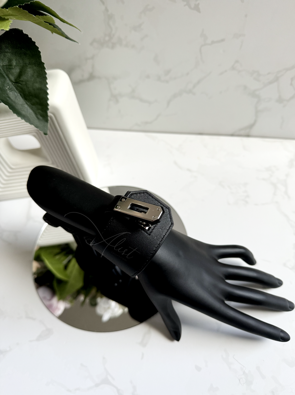 BNIB Hermes Bracelet Mini Kelly Twist GM Swift Calfskin T2 89 Noir