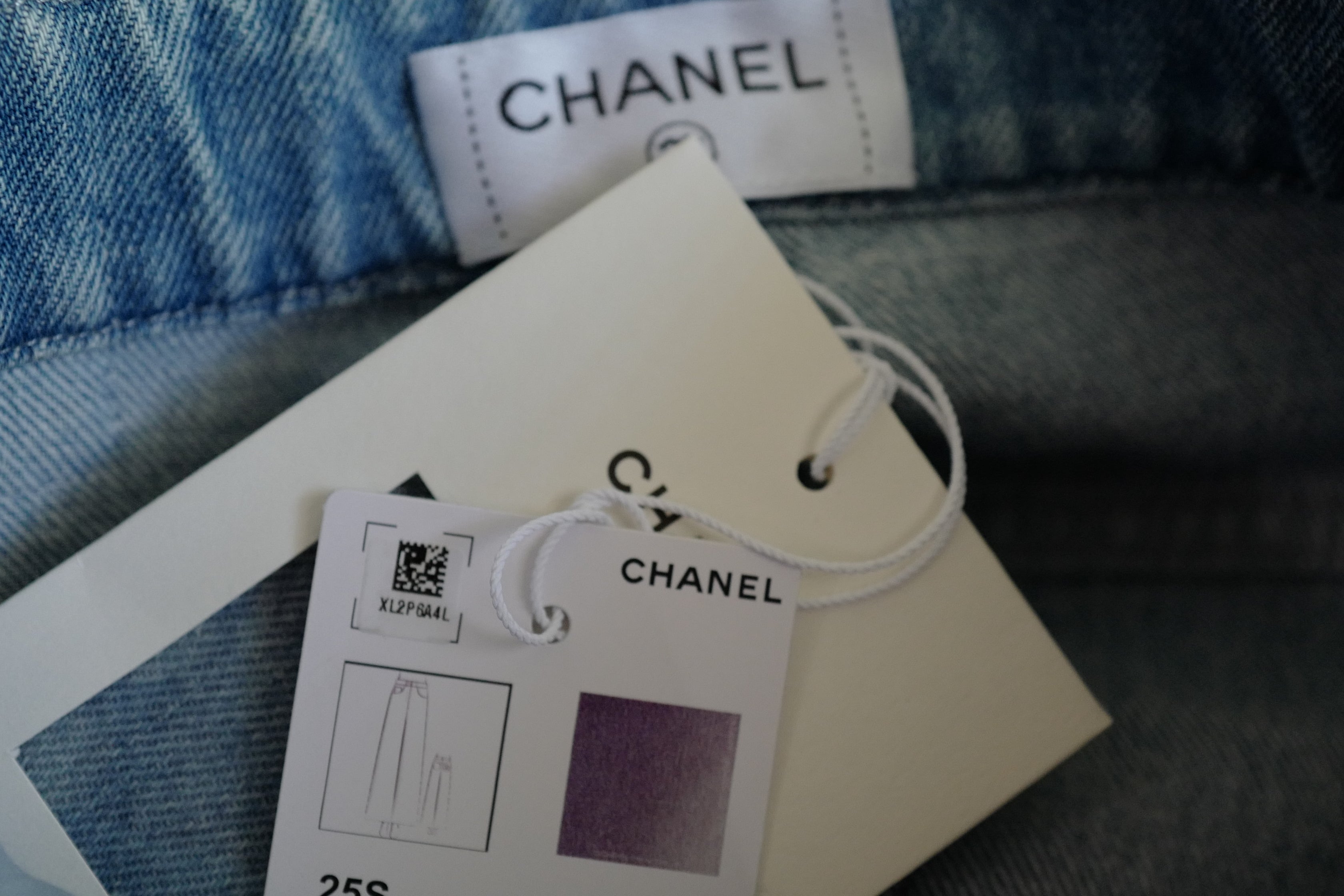 Chanel Printemps 25S CC Sequins Denim Jeans Wide Leg size 38