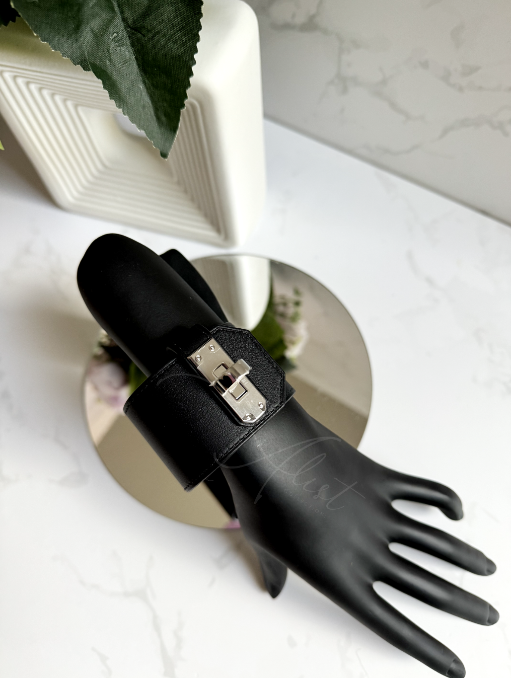 BNIB Hermes Bracelet Mini Kelly Twist GM Swift Calfskin T2 89 Noir
