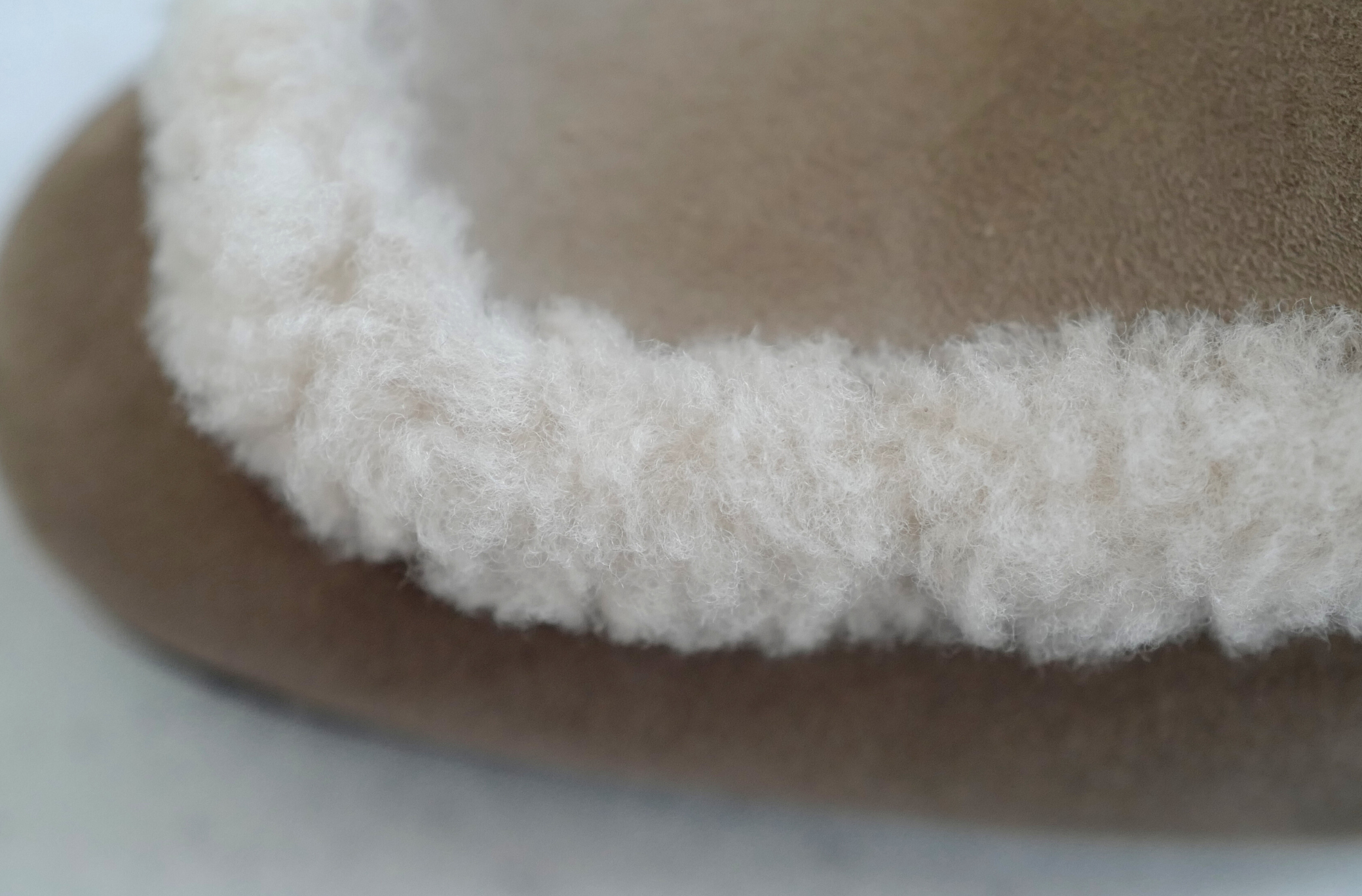 Hermès Oz Mule Etoupe/Ecru Suede Goatskin & Shearling with Palladium Kelly Buckle Size 38