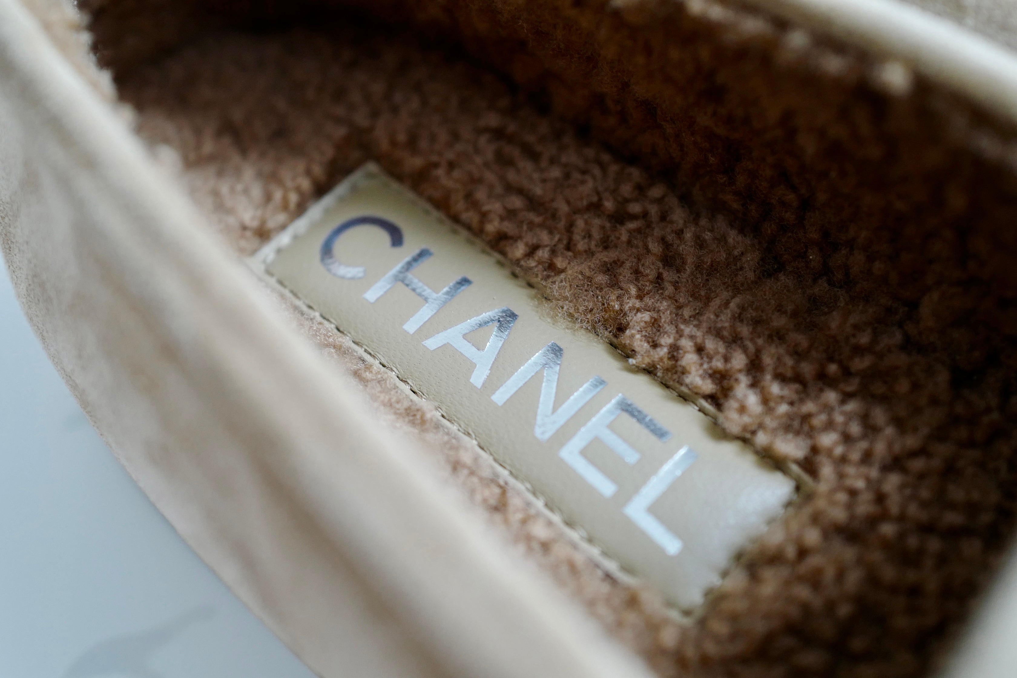 CHANEL 24K Shearling Lined Suede Calfskin CC Loafers Moccasins Shoes Size 38