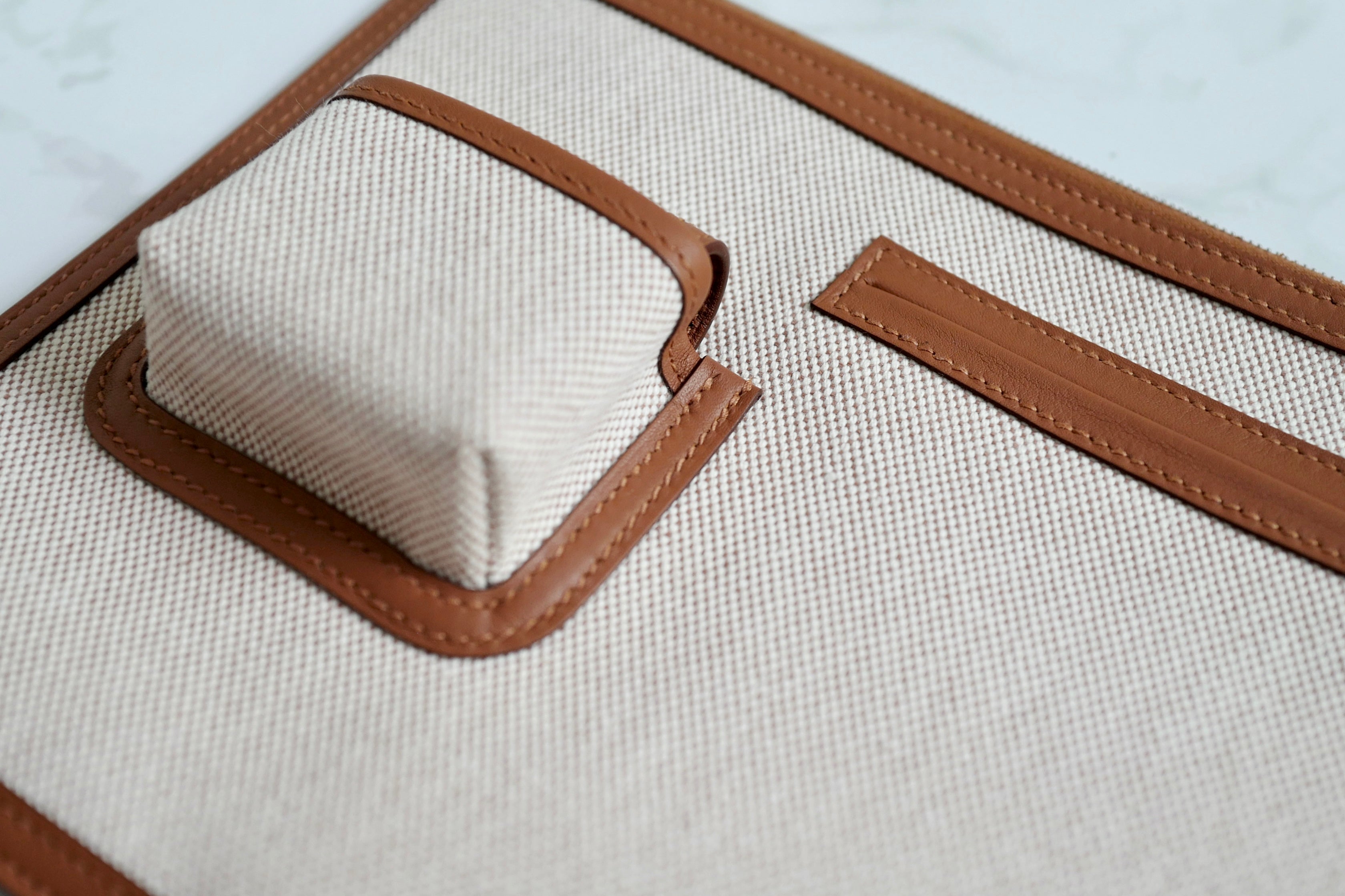 BNIB Hermès H Swift Canvas Cargo Travel Pouch in Ecru-Gold with Palladium HW