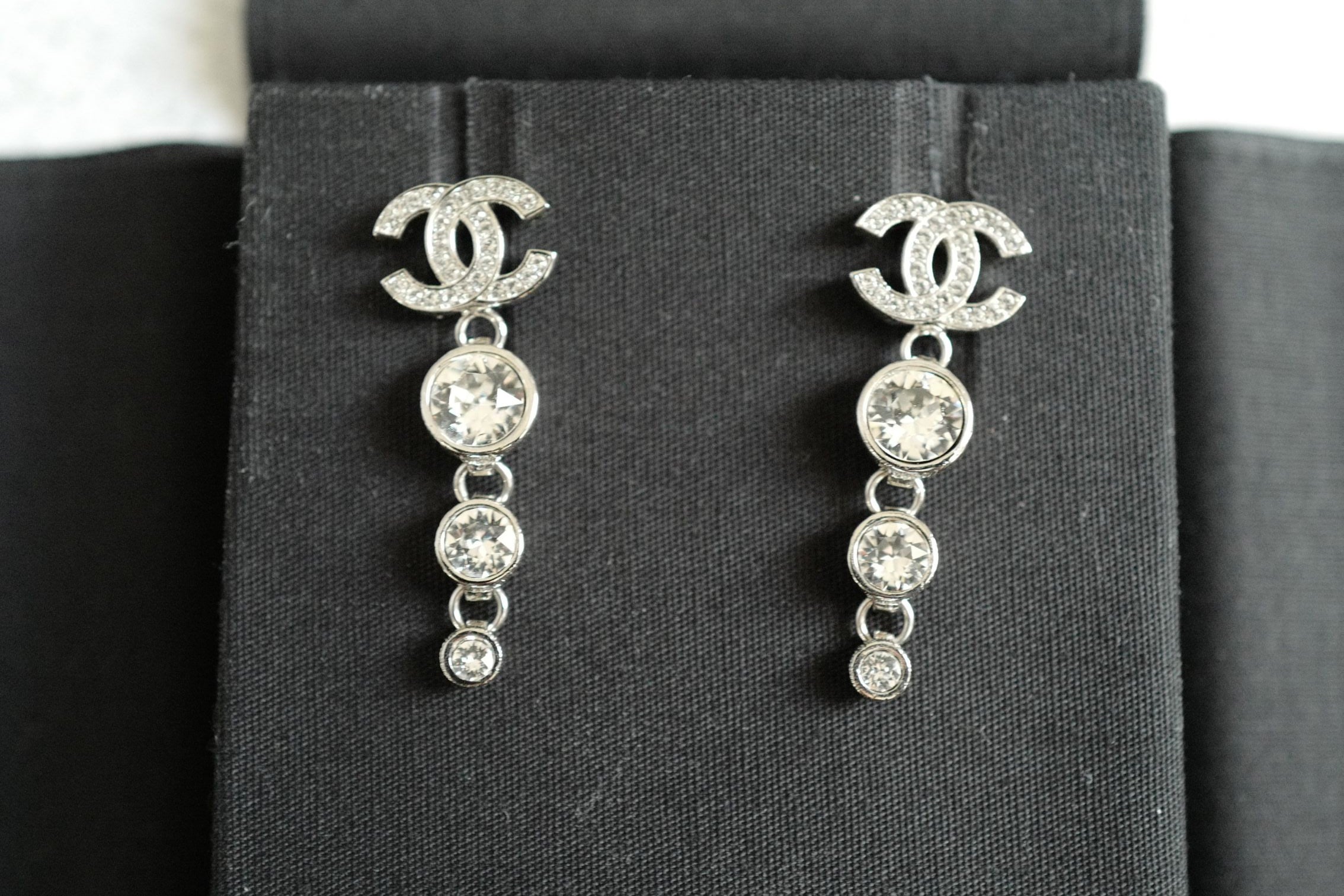 Chanel Drop CC Earrings 22K in Pearly White & Crystal BNIB