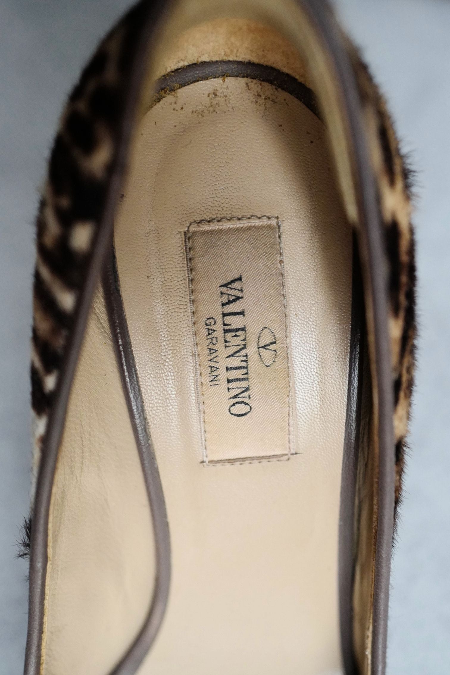 Preowned Valentino Heels Leopard Print size 37