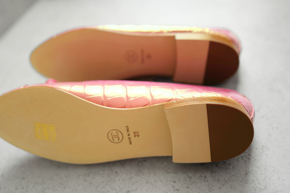 NEW Chanel 26K Matthieu Blazy's Ballet Flats Croc Embossed Calfskin Pink Size 39