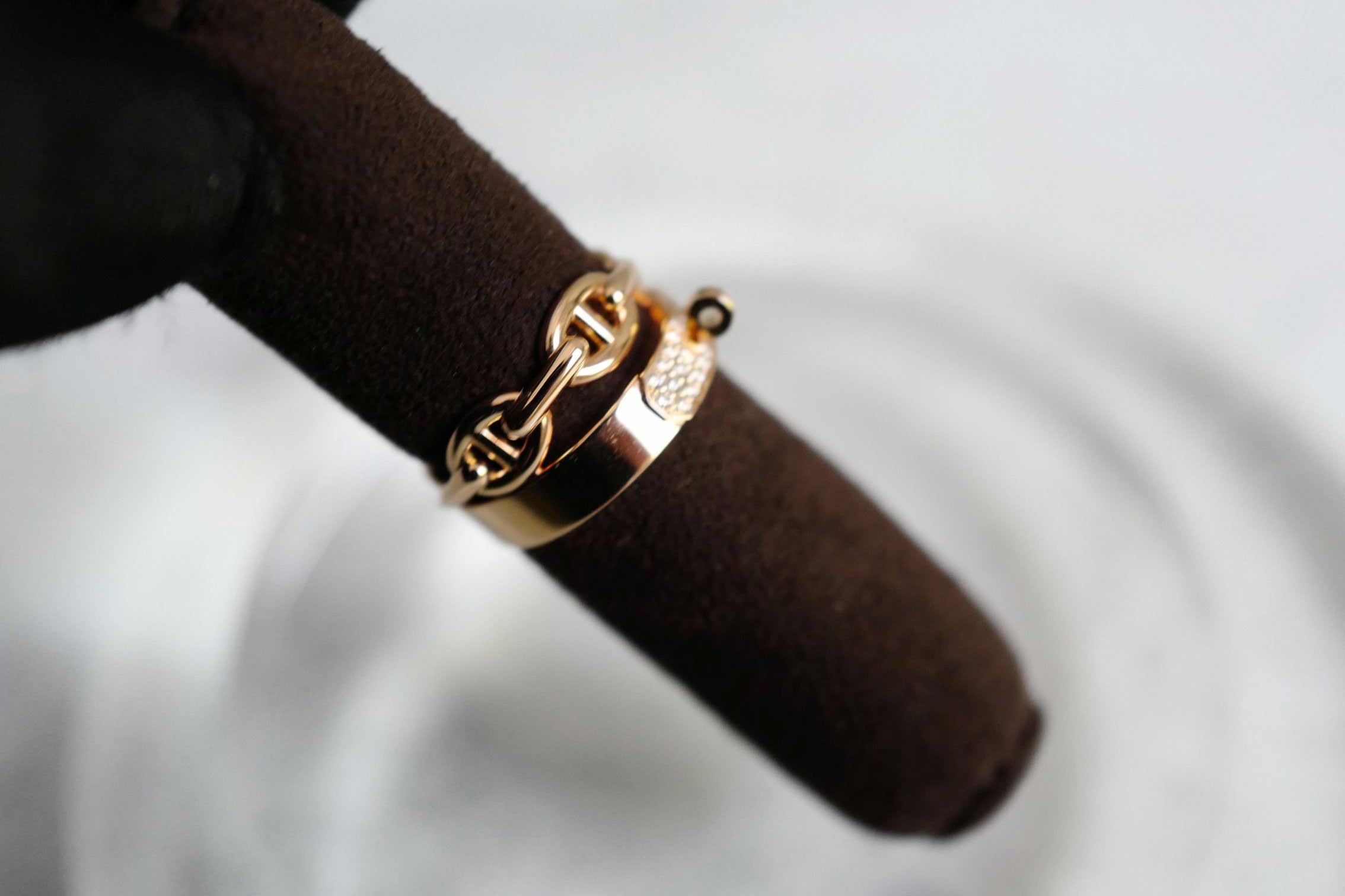 Hermès Kelly Alchimie Double Tour Ring 18K Rose Gold 32 Diamonds Size 53