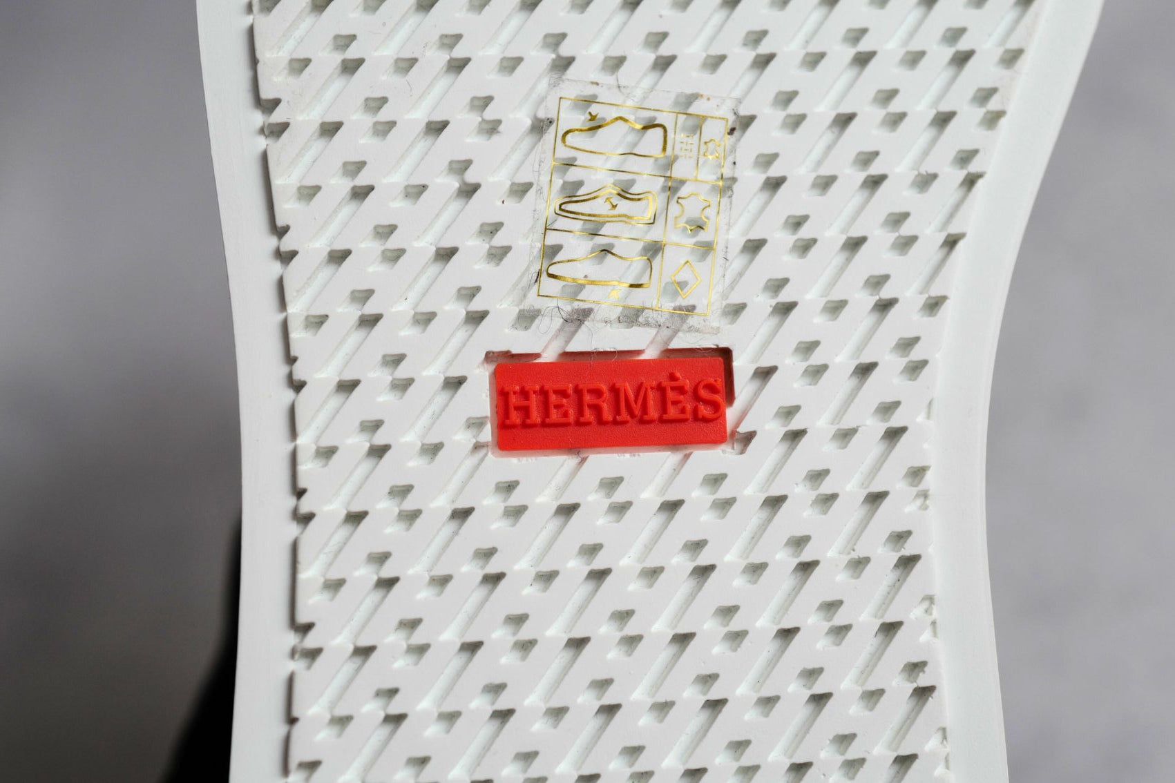 BNIB Hermes Deep Sneaker Bleu Pinede Size 39.5