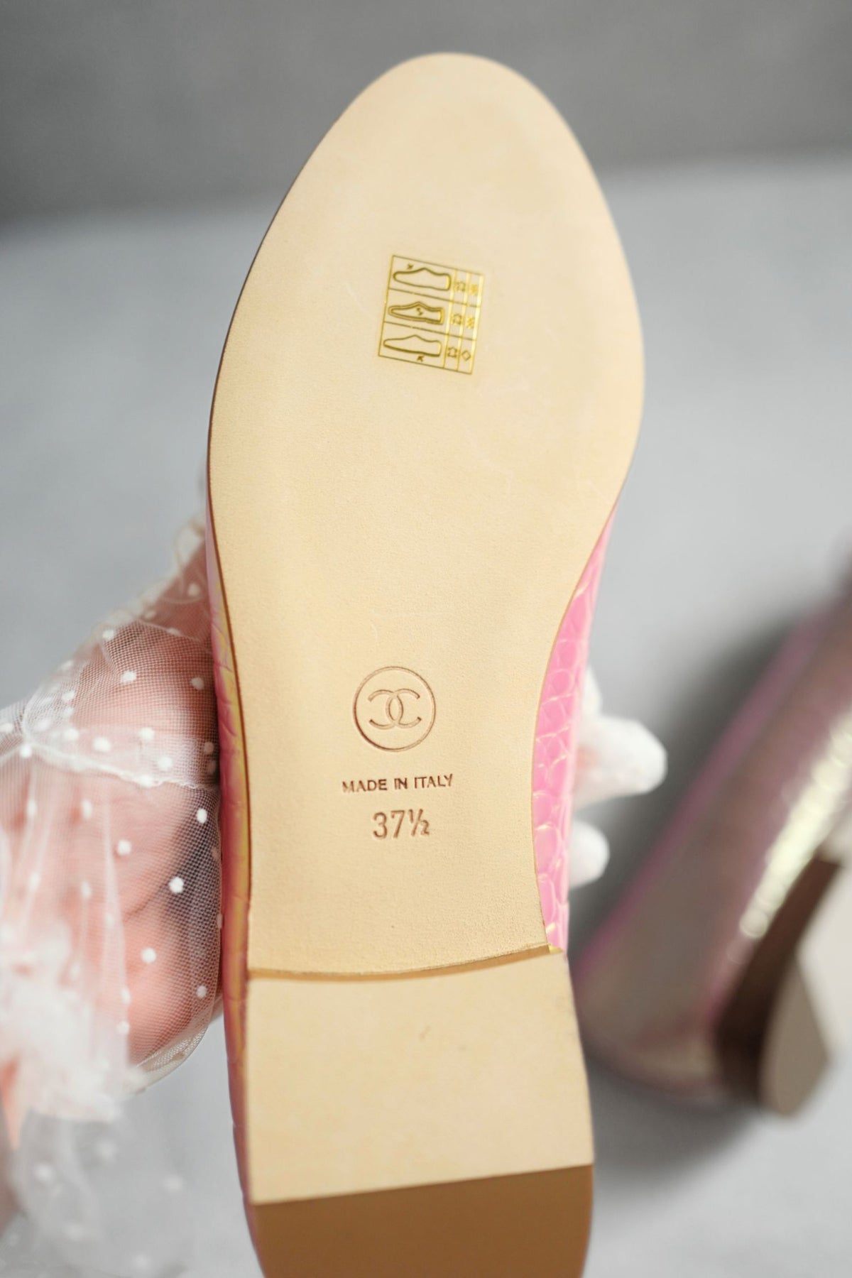Chanel 26K Matthieu Blazy's Ballet Flats Croc Embossed Calfskin Pink Size 37.5