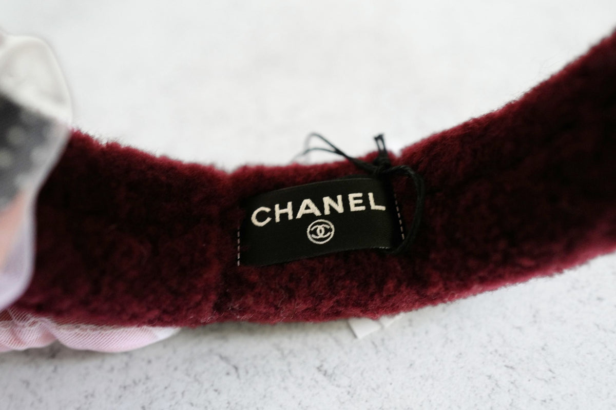 NEW Chanel 26N Coco Neige Earmuffs CC Logo Lamb Shearling in Beige and Burgundy
