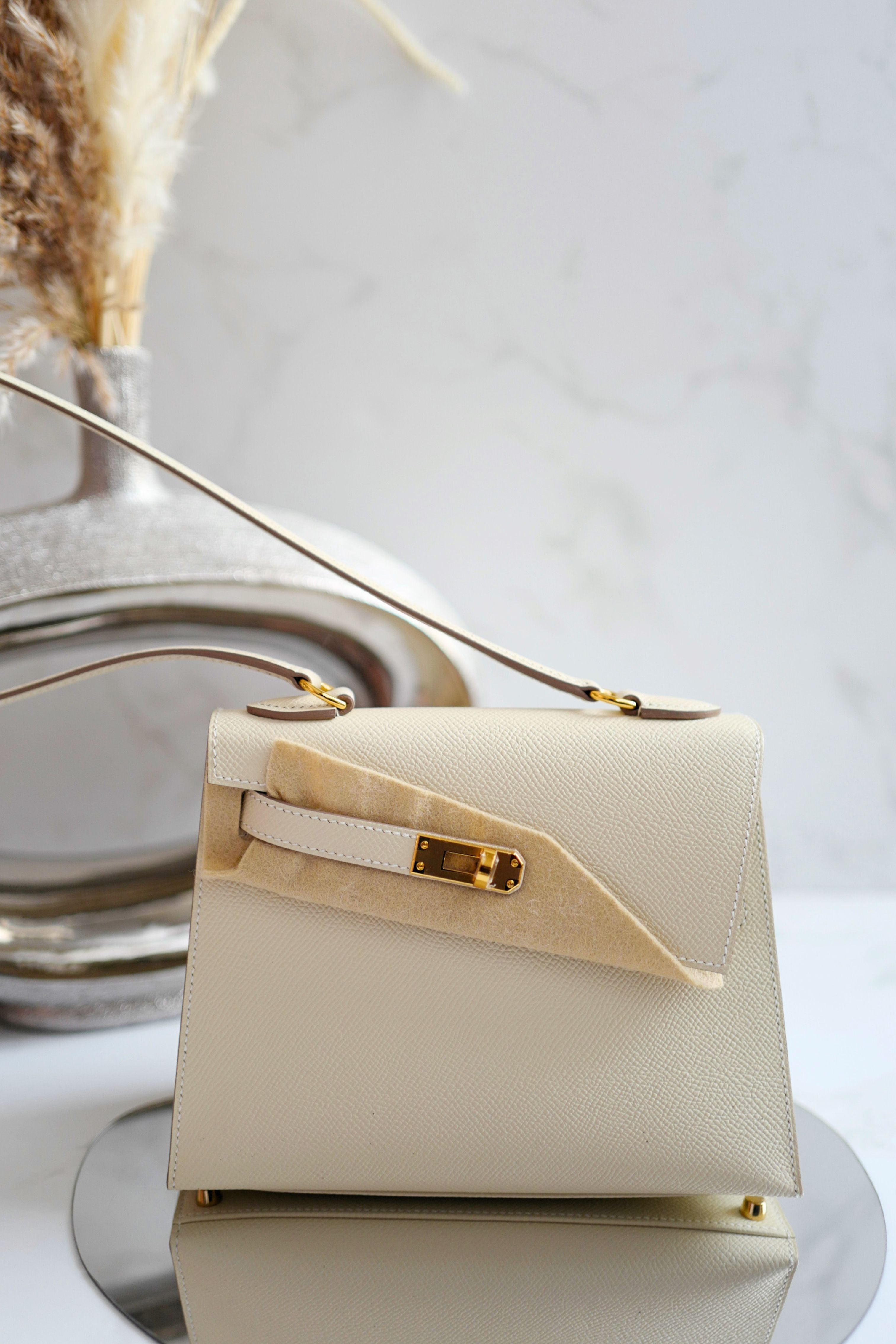 BNIB Hermes Kelly En Desordre Craie Epsom Gold HW Limited Edition