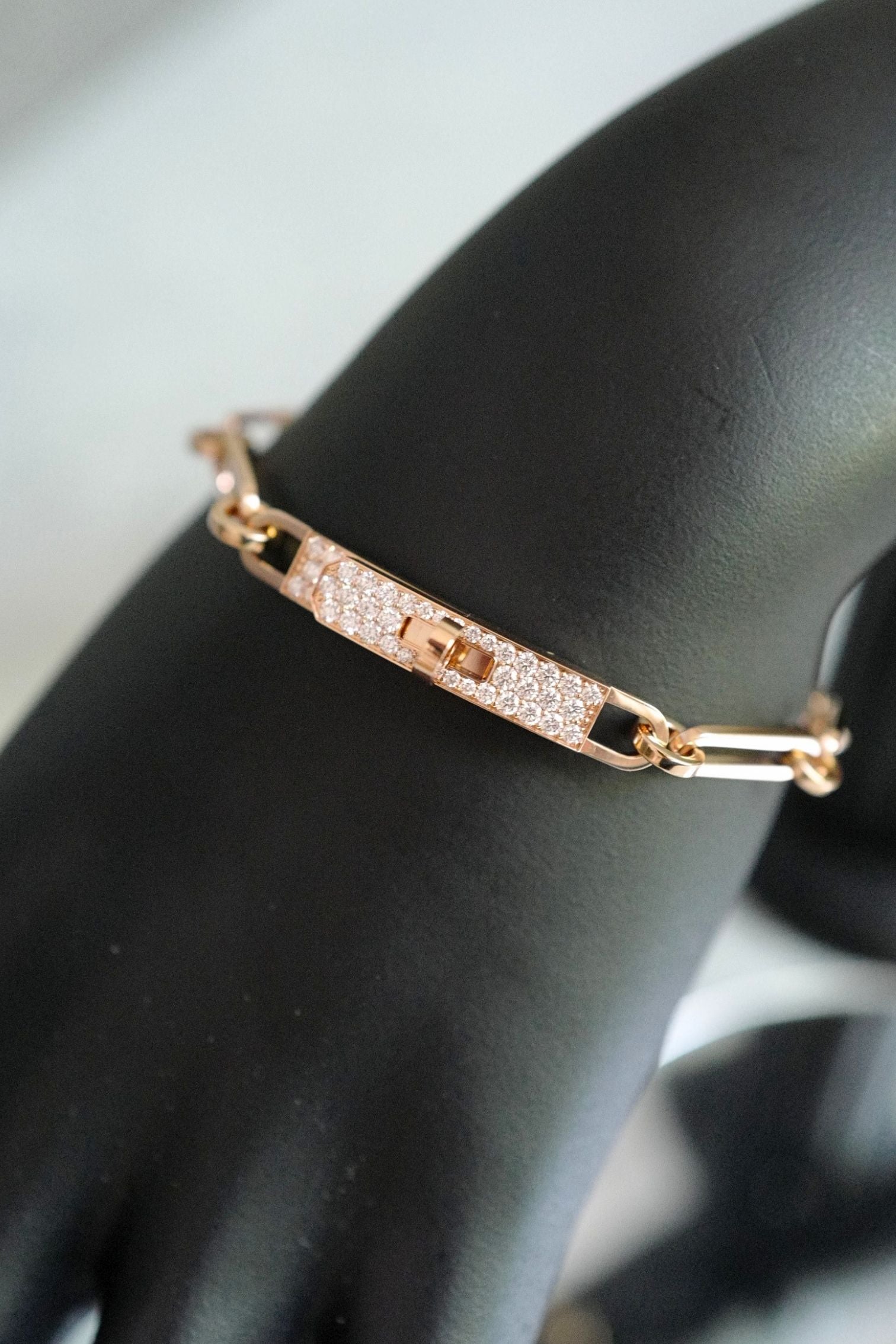 Hermès Kelly Chaine Bracelet Small Model 18K Rose Gold Diamonds Size 140