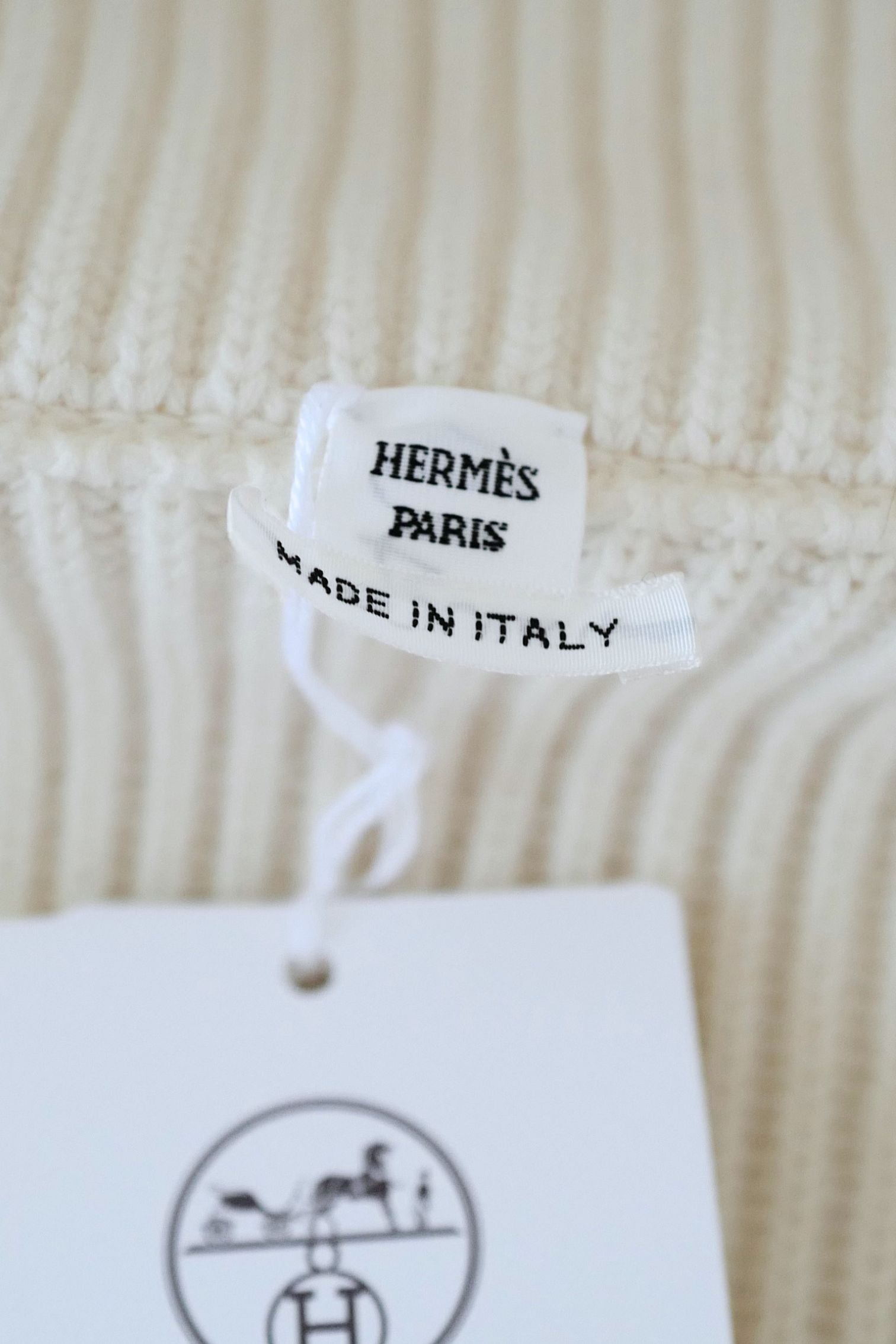 Hermès Blouson Cardigan Blanc Naturel Wool Knit Size 34
