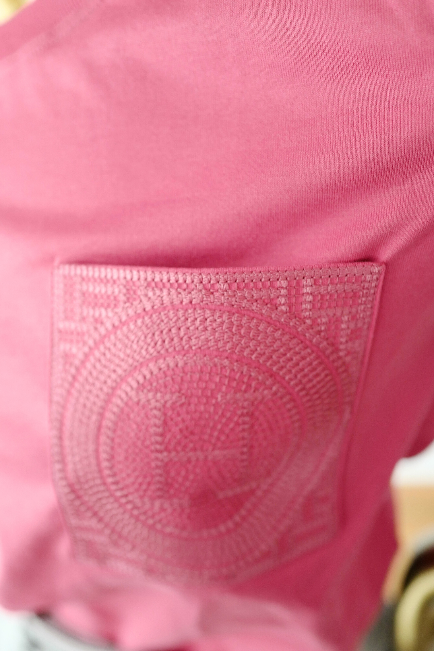 New Hermès Women’s Embroidered Pocket T-Shirt Rose Framboise Size 34