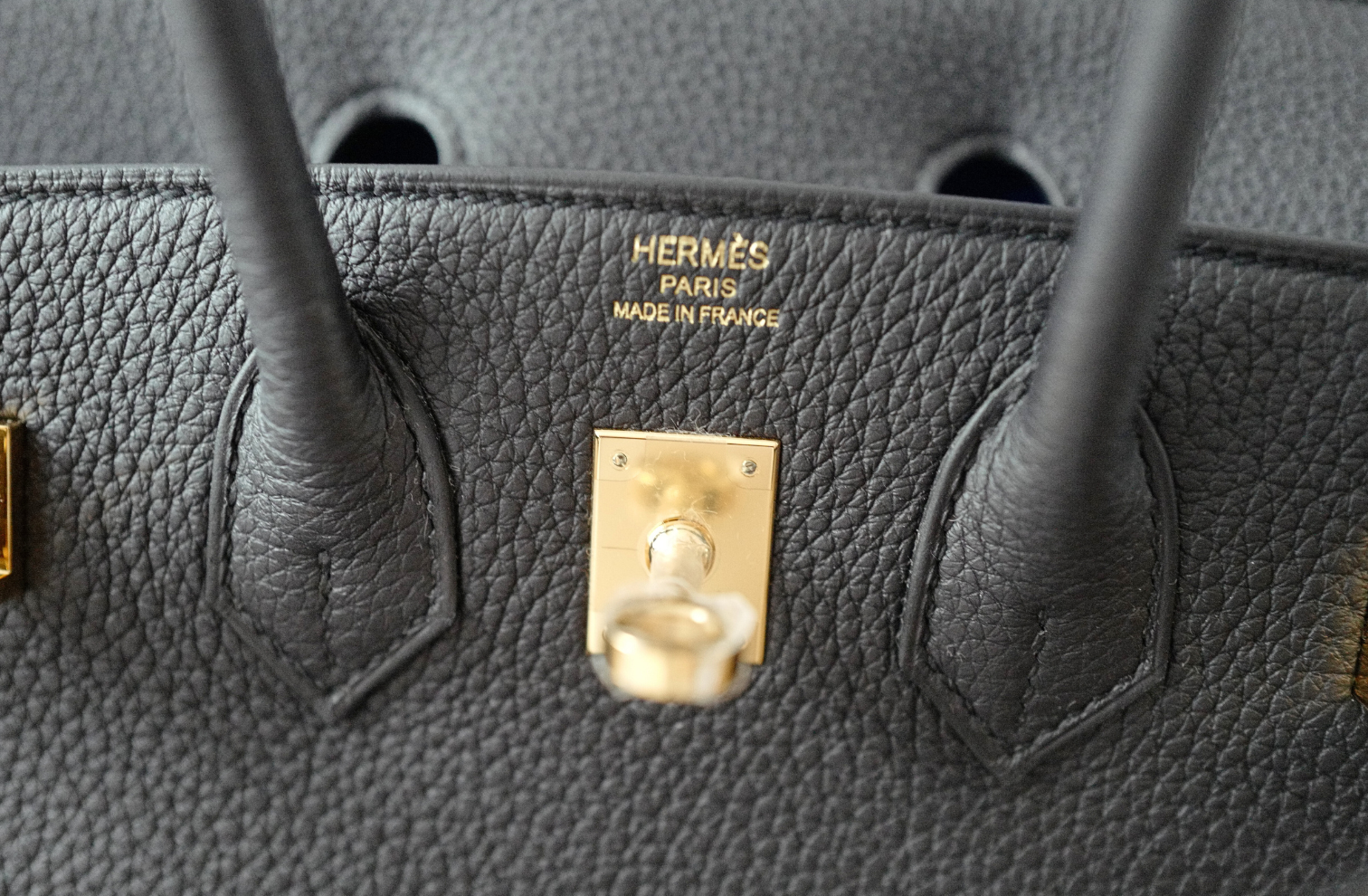 BNIB Hermes Birkin 25 Noir Black Togo Gold Hardware