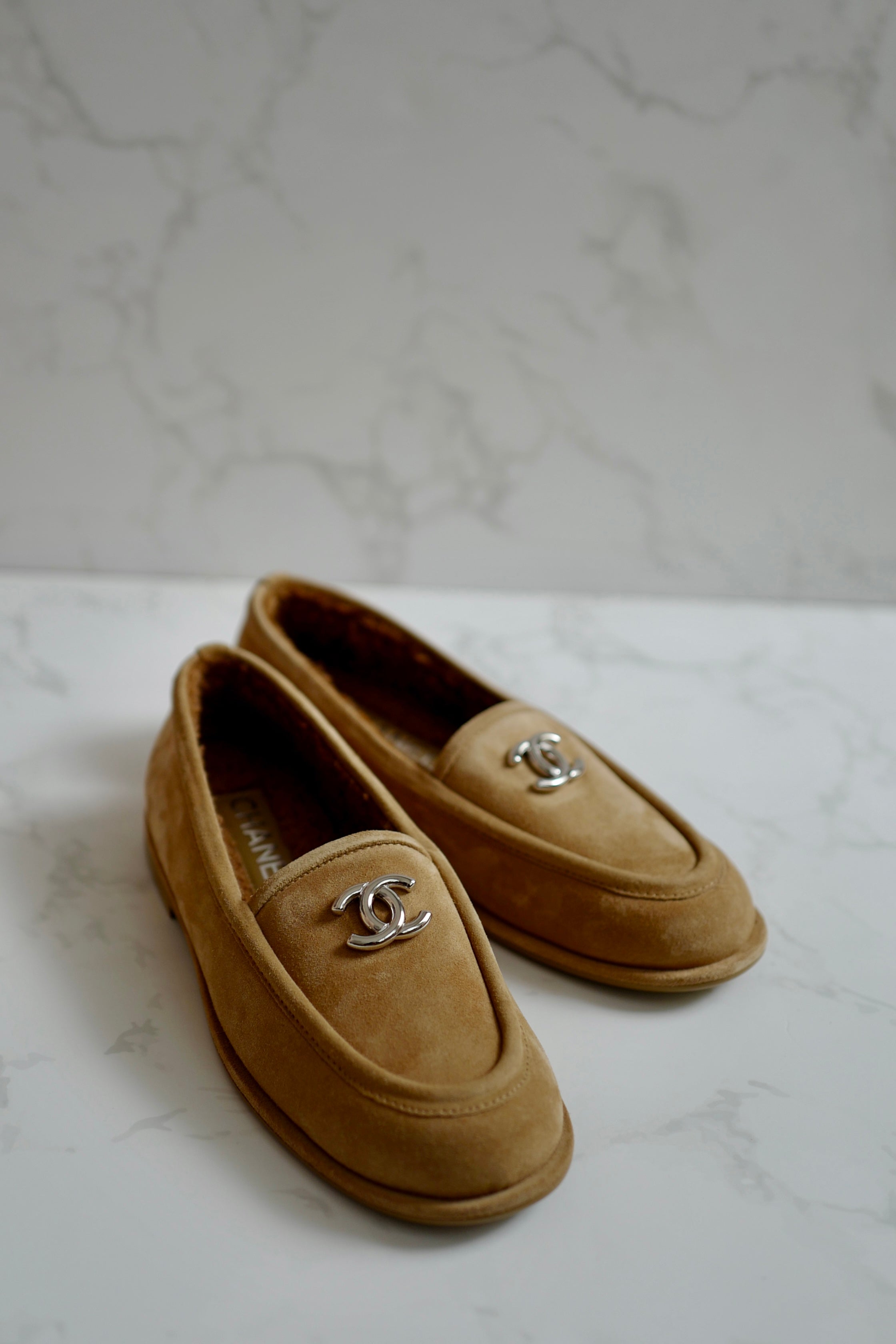 CHANEL 24K Shearling Lined Suede Calfskin CC Loafers Moccasins Shoes Size 38
