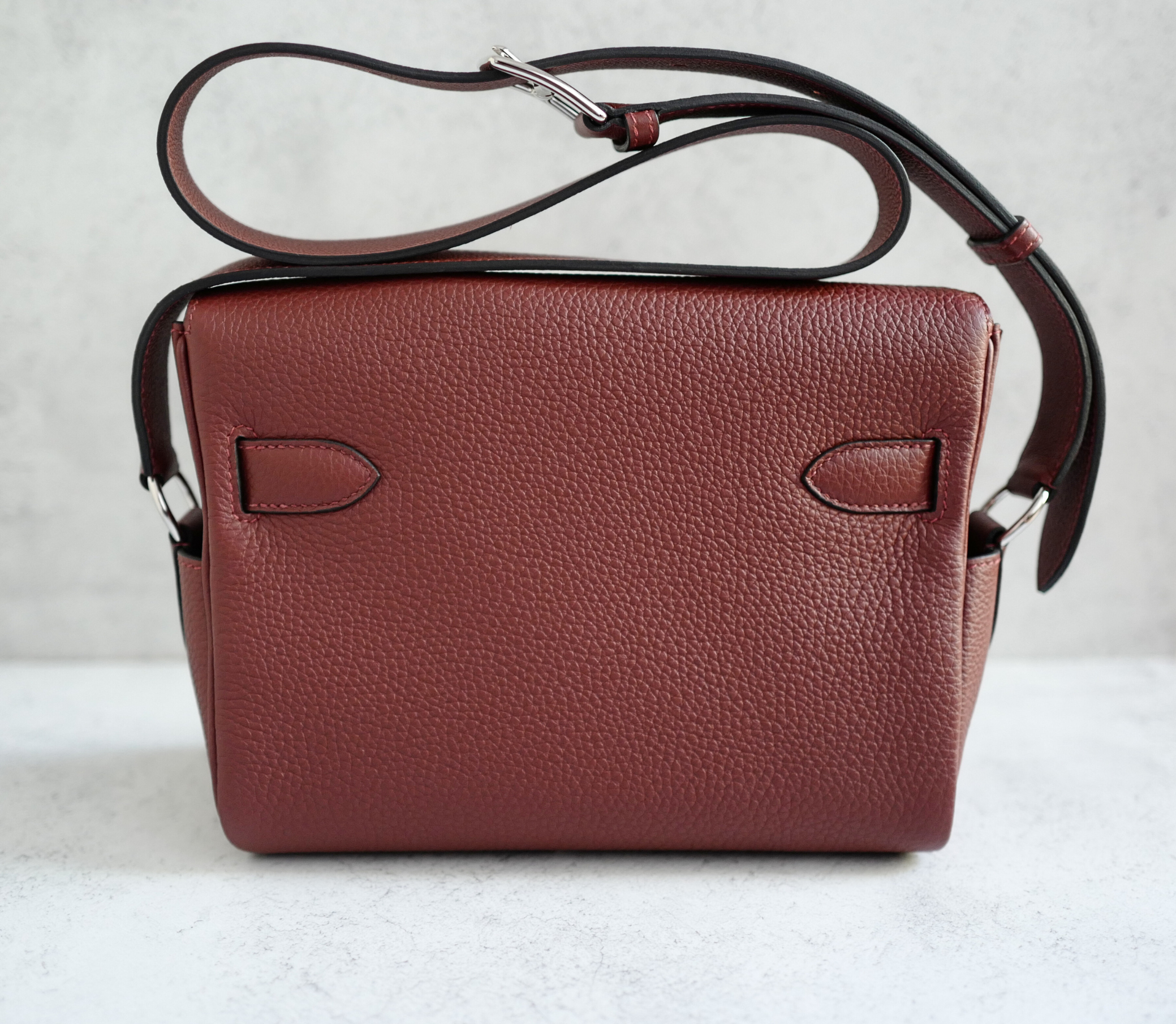 BNIB Hermès Kelly Messenger PM Rouge H Togo Leather Bag with Palladium Hardware