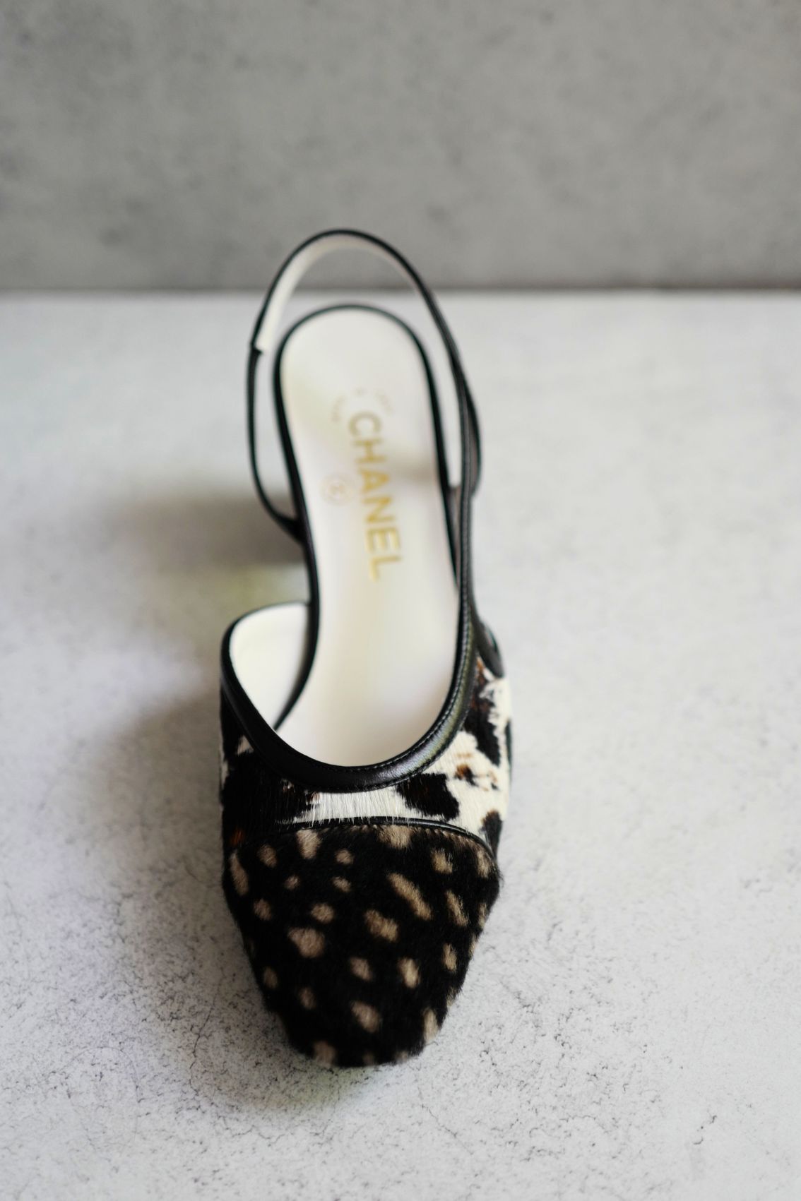 Chanel 26S Slingbacks Matthieu Blazy's White/Brown/Black Calfskin Size 38