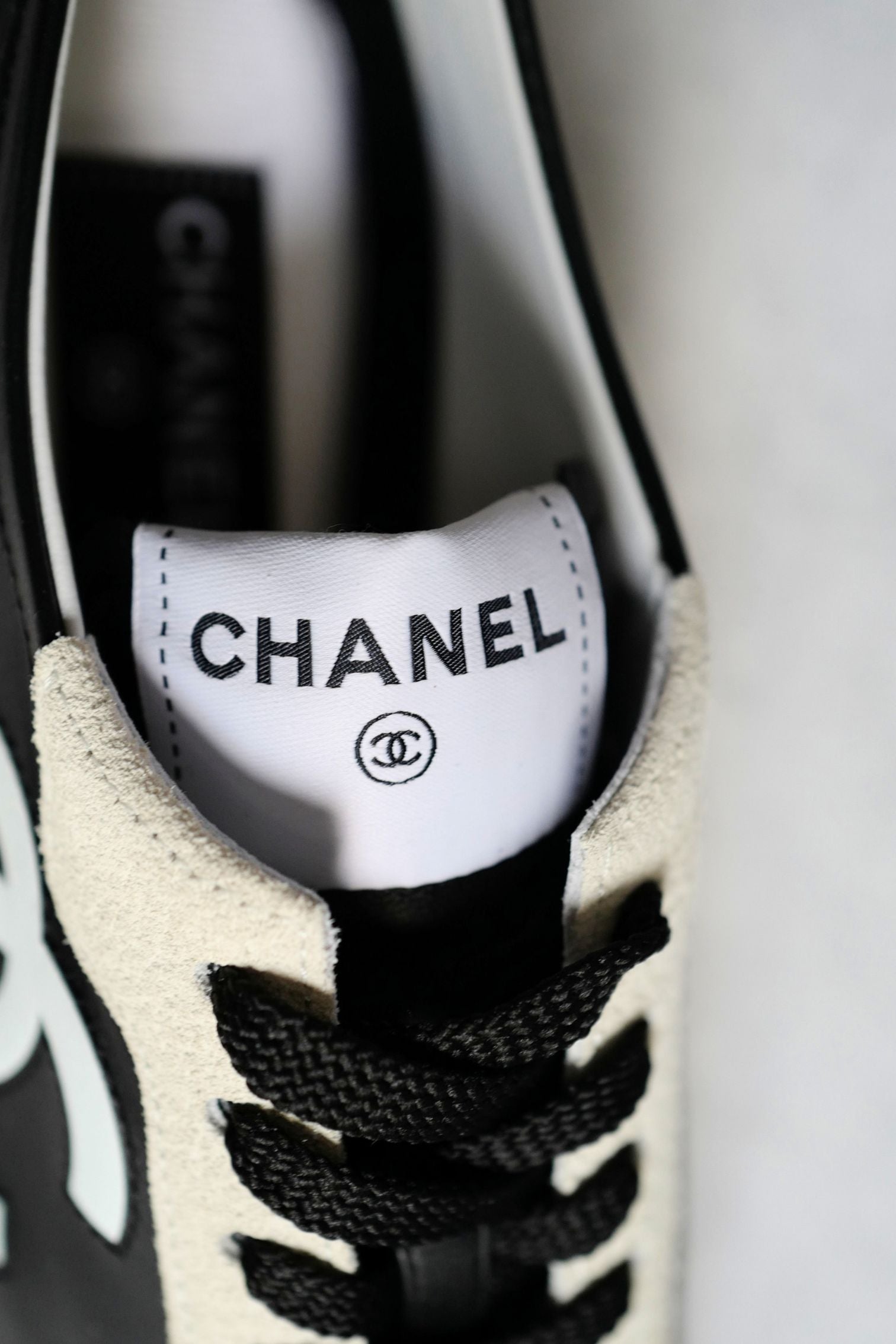 NEW Chanel 26P Sneakers Black White Calfskin Embossed Suede Size 39