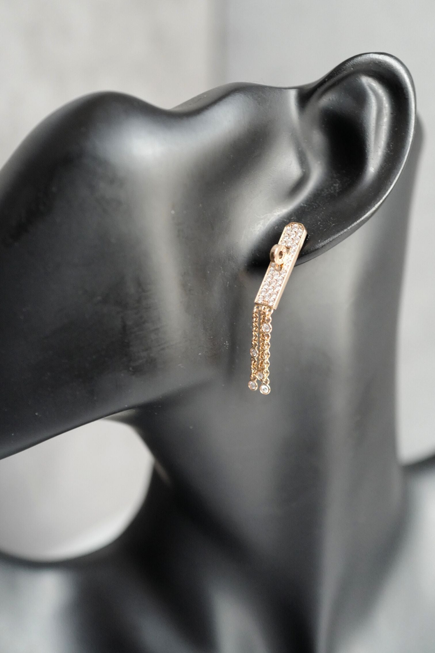 Hermès Kelly Gavroche Earrings 18K Rose Gold Diamond Small Model