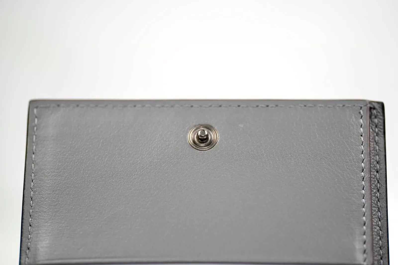 BNIB Balenciaga Women's Neo Classic Mini Wallet in Dark Grey Calfskin