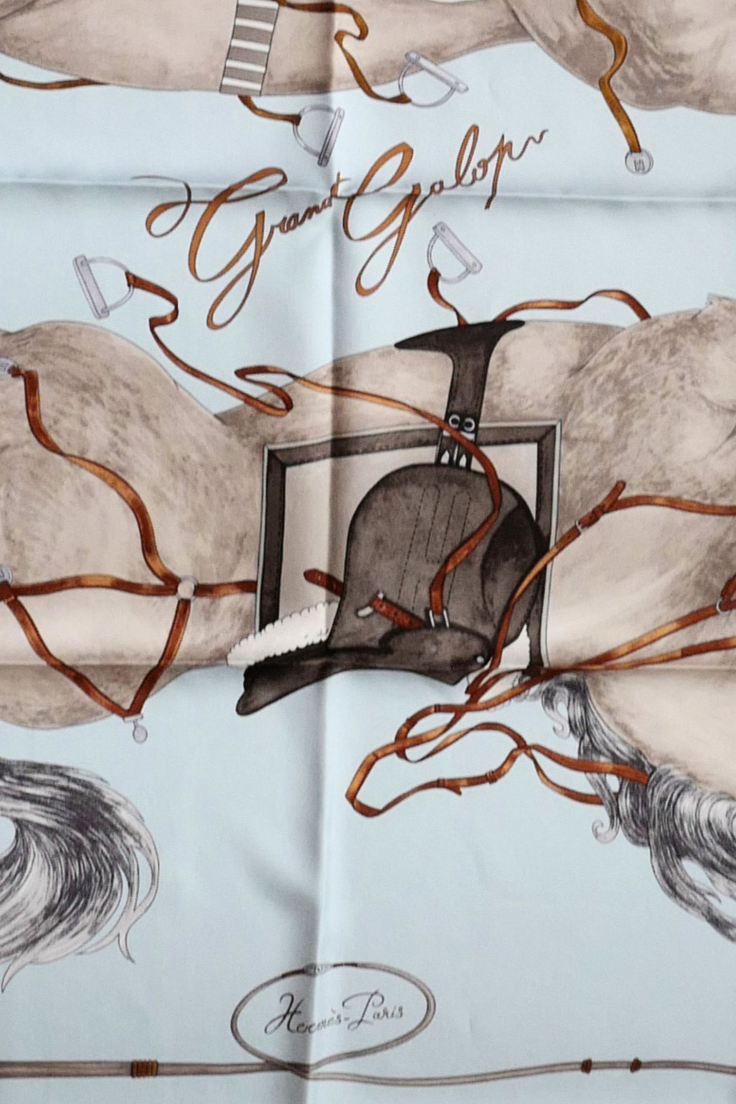 Hermès Grand Galop Scarf 90 Bleu Ciel / Gris / Cuir 100% Silk