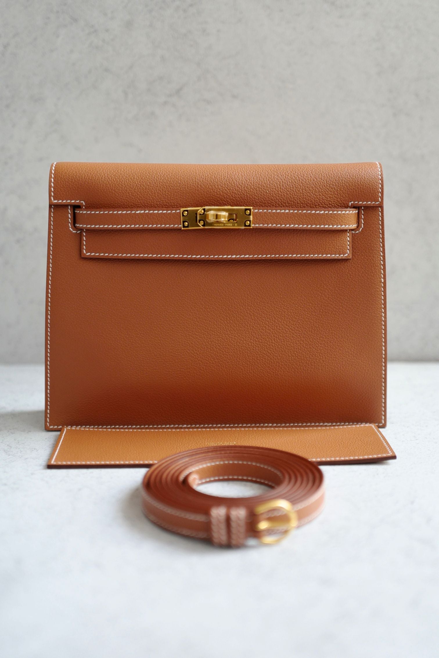 Hermès Kelly Danse Gold Evercolor Calfskin GHW stamp K