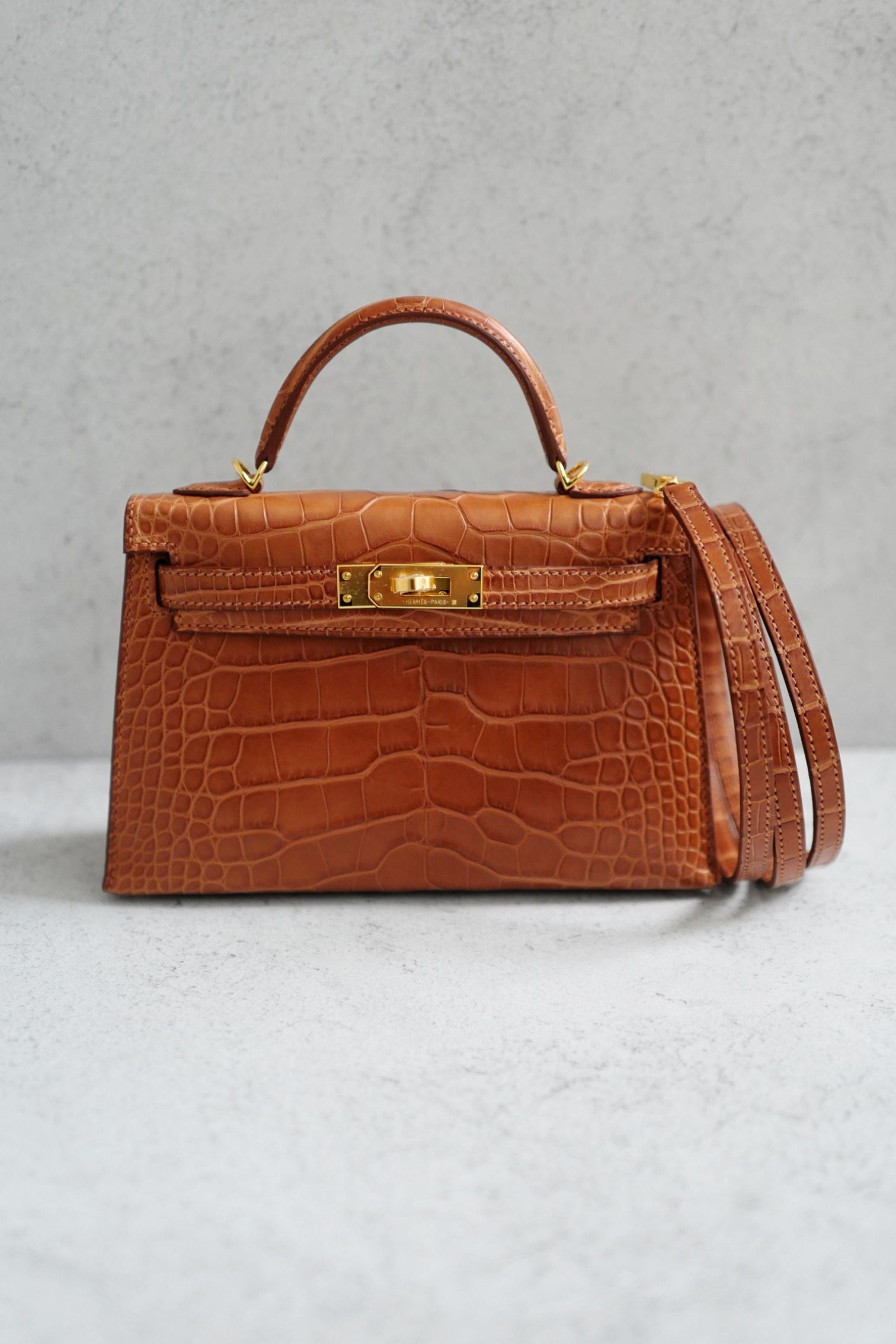 Hermès Mini Kelly Gold Sellier Alligator Mississippiens GHW G Stamp