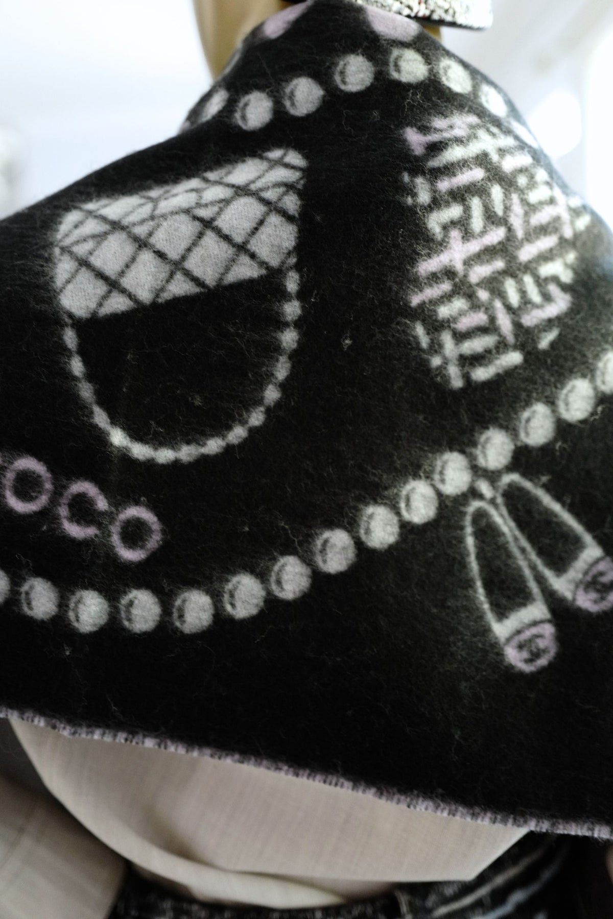 NEW Chanel 25B Black White Wool & Silk Scarf with Pearl Decoration