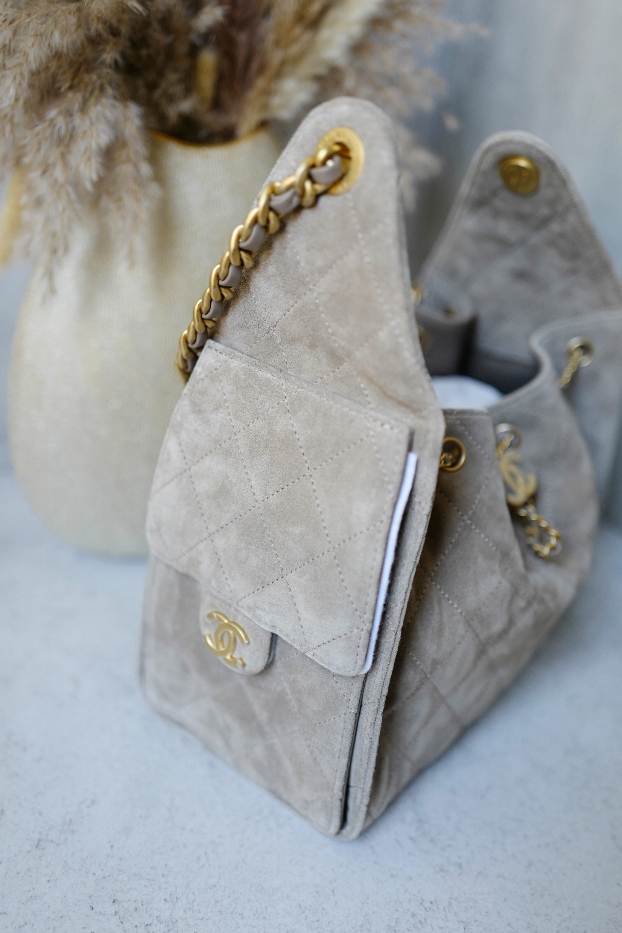 BNIB Chanel 25K Small Hobo Bag grey Suede with Gold Hardware