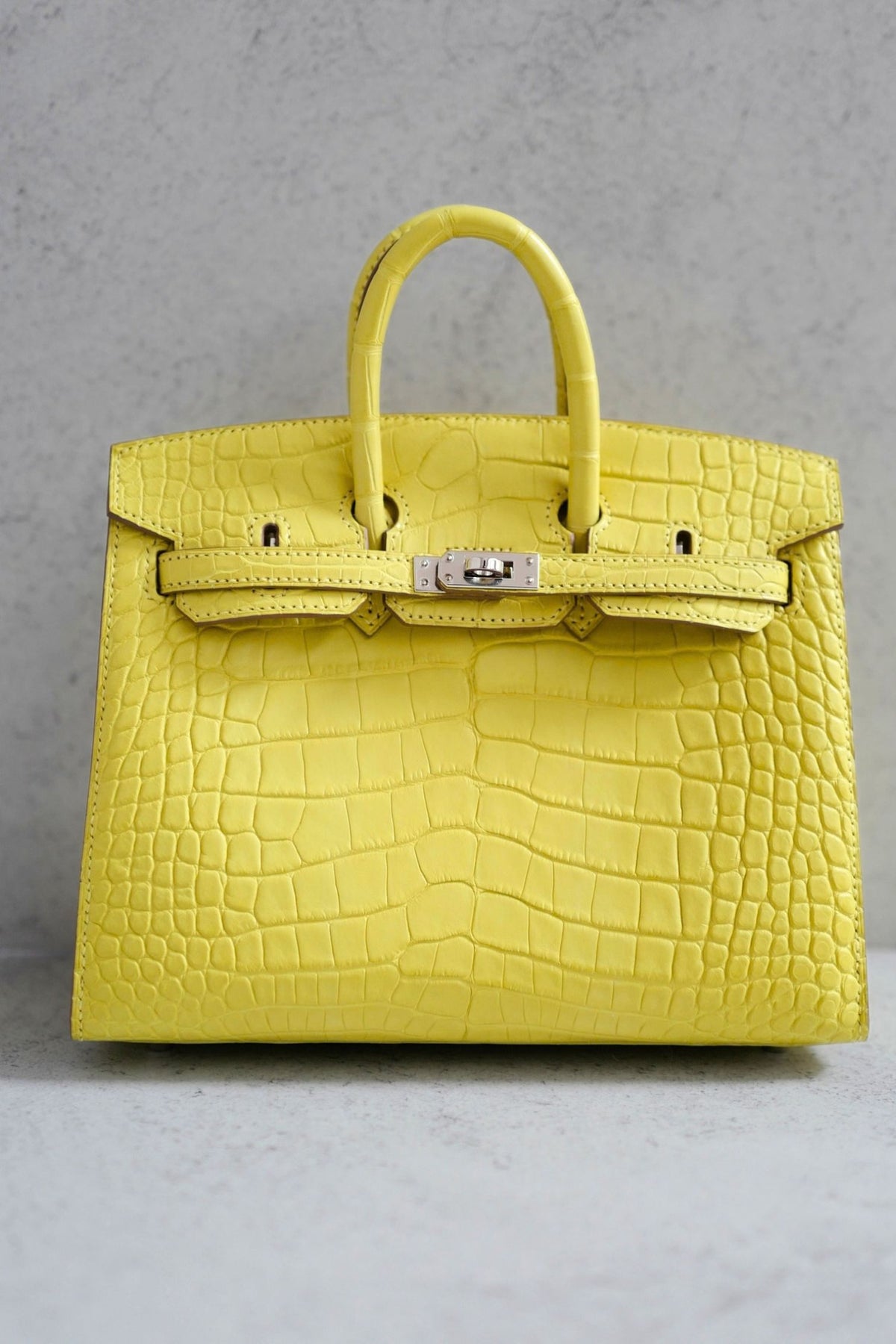 NEW Hermes Birkin 20 Lime Matte Alligator Sellier PHW W Stamp Limited Edition