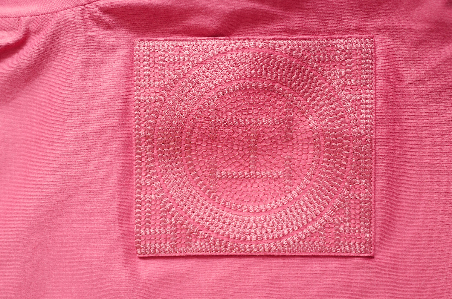 New Hermès Women’s Embroidered Pocket T-Shirt Rose Framboise Size 34
