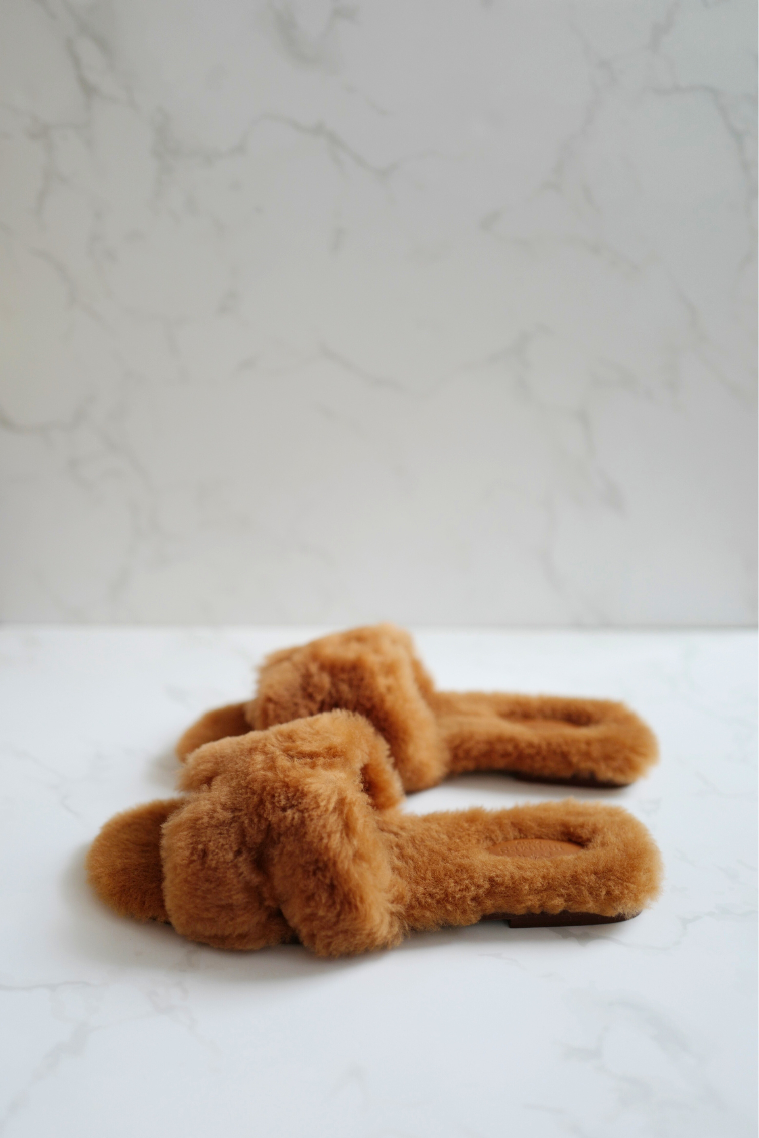 New Hermès Oran Sandal in Sheep Fur Naturel  Size 39