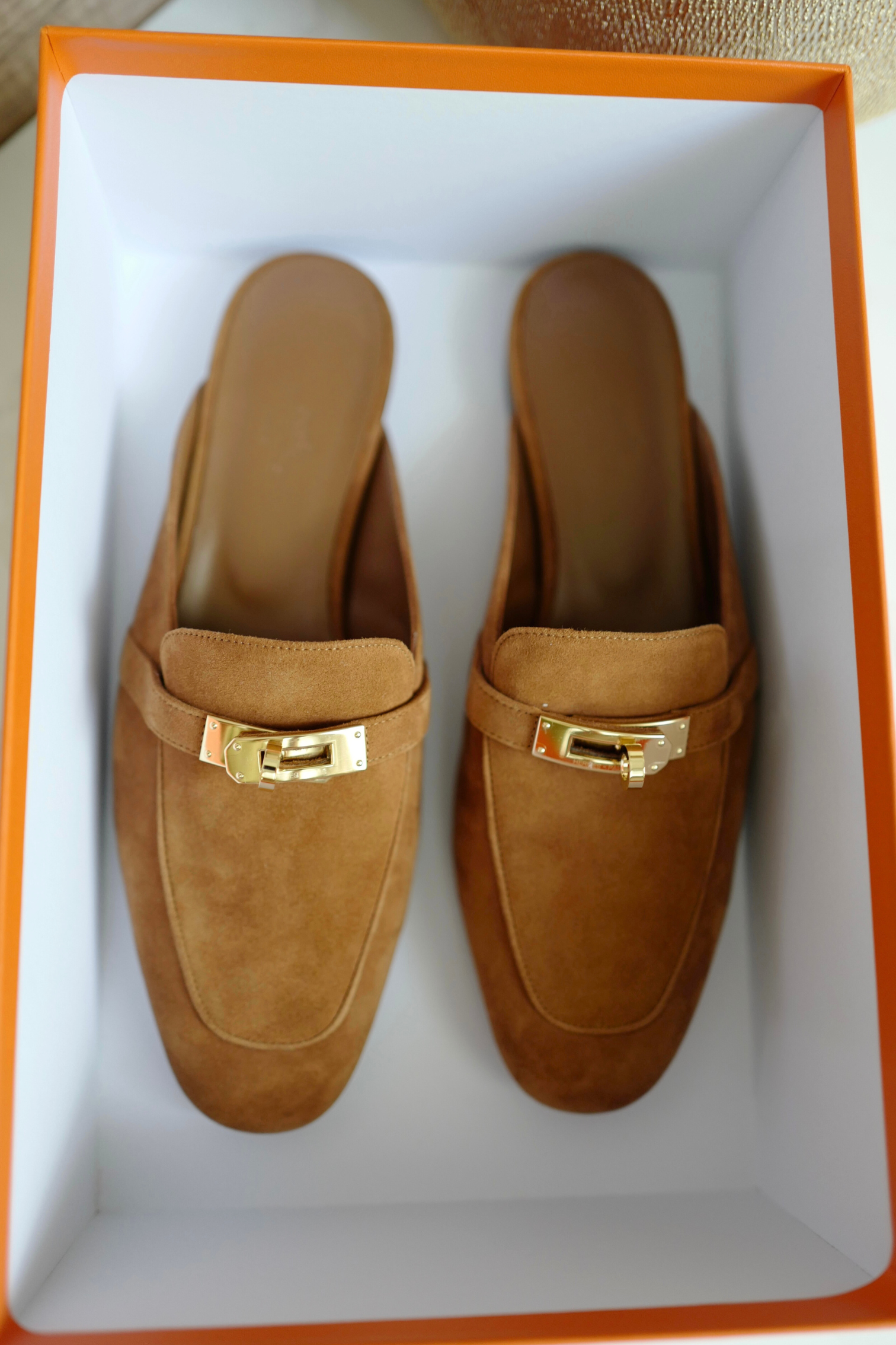 BNIB Hermès OZ Mule Velvet Goatskin Brun Amourette With Gold Hardware Size 39