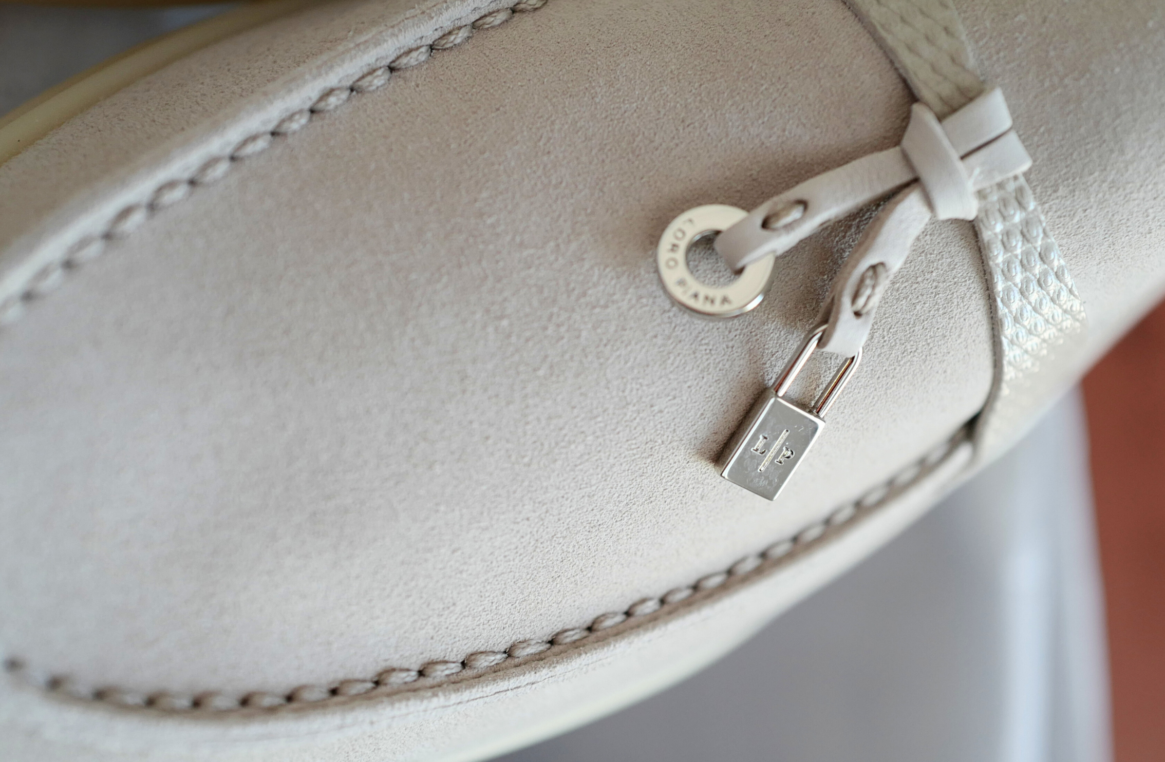 Loro Piana Pearl Walk Infinito Lizard Loafers Pearl Beige My Charms Size 36.5